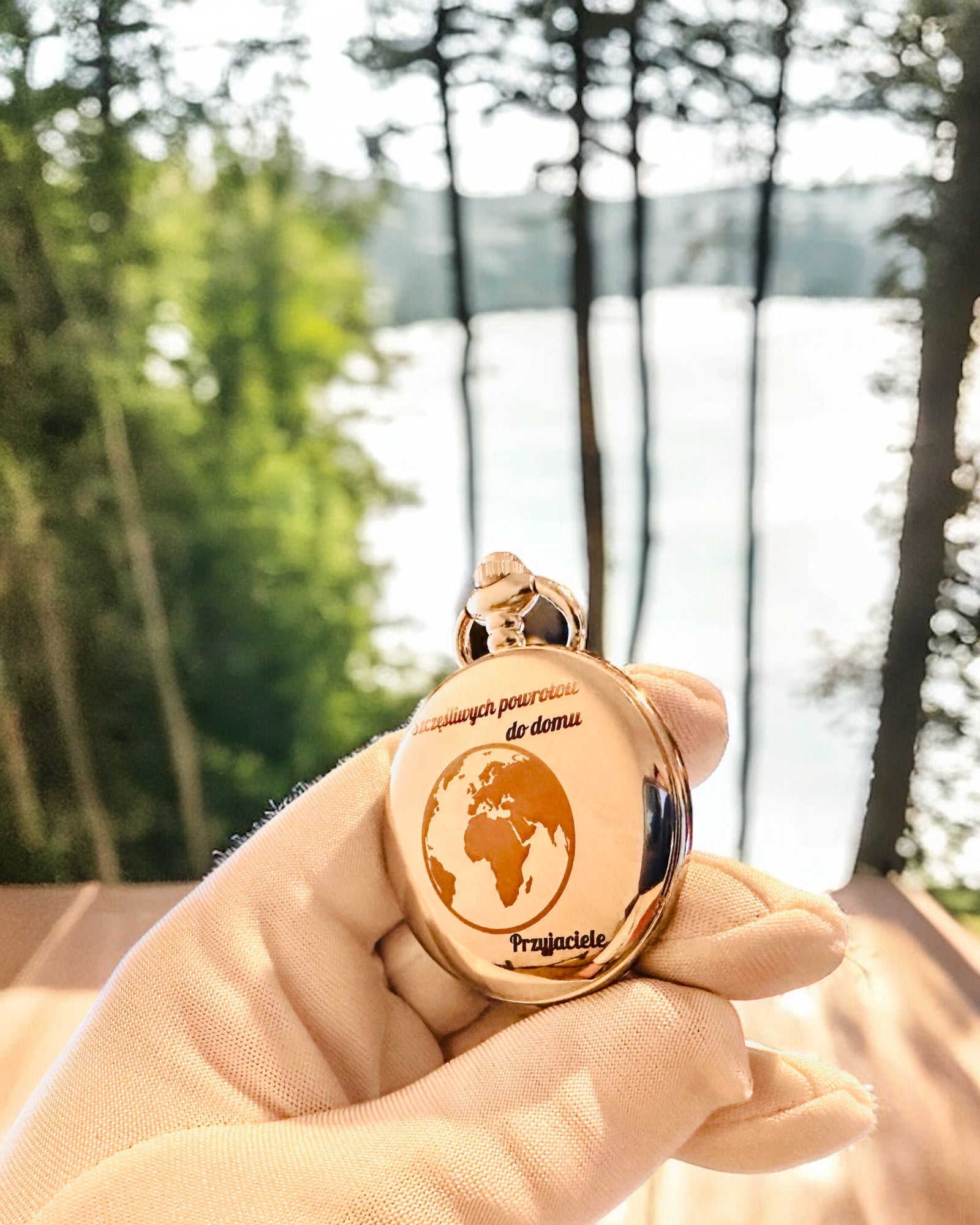Mini Bússola Odkrywca, Portátil e Elegante, Ideal para Mochilas e Atividades ao Ar Livre