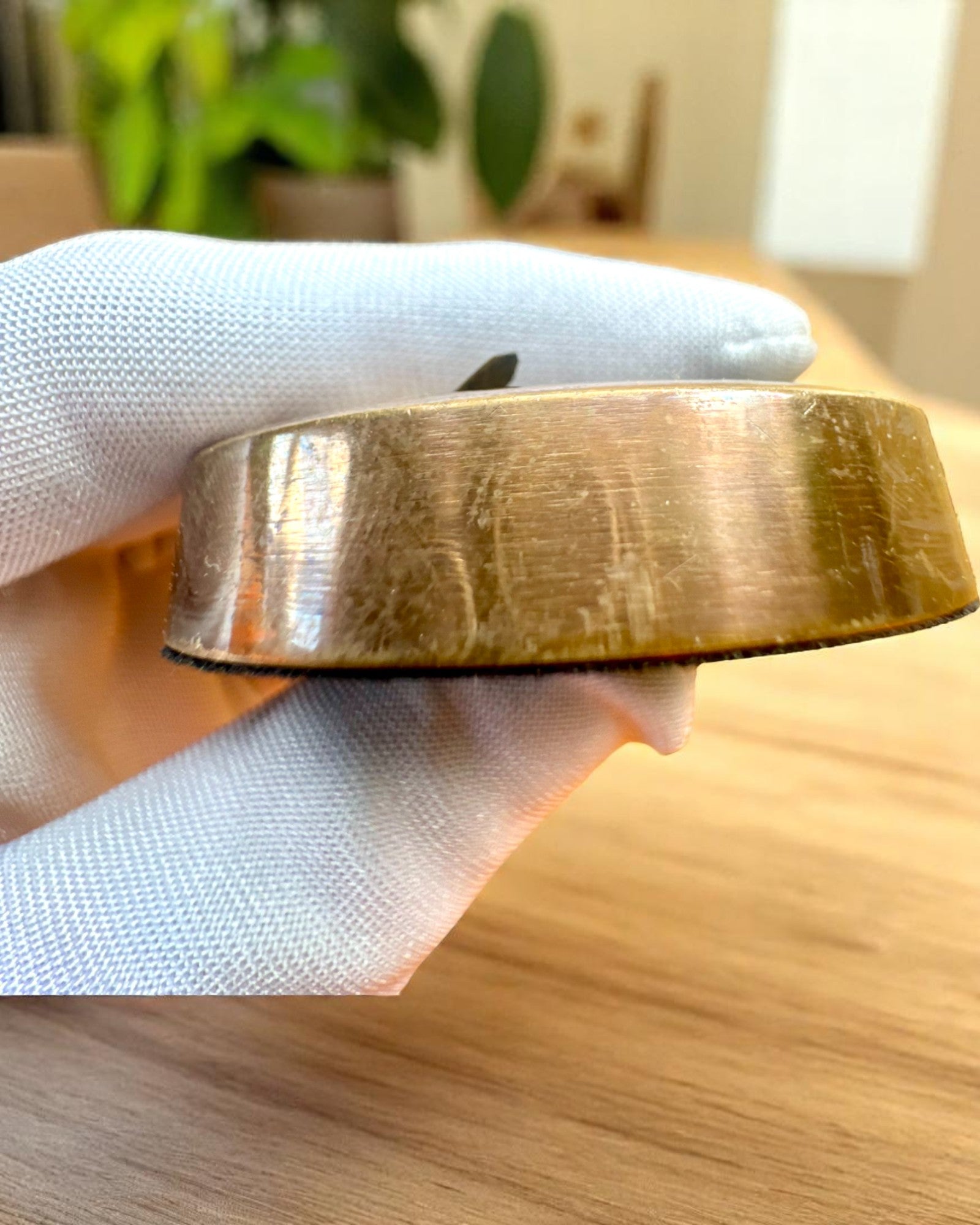 Mini Calendário Capitão "Navigator" – decoração em latão com a alma da navegação, opção de gravação para presente, 5 cm de diâmetro