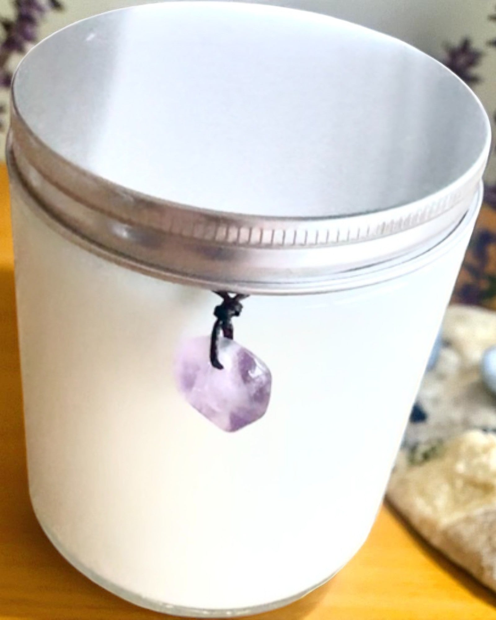 Vela de soja intencional Ametista – paz, harmonia e purificação, 250 ml, possibilidade de personalização para presente