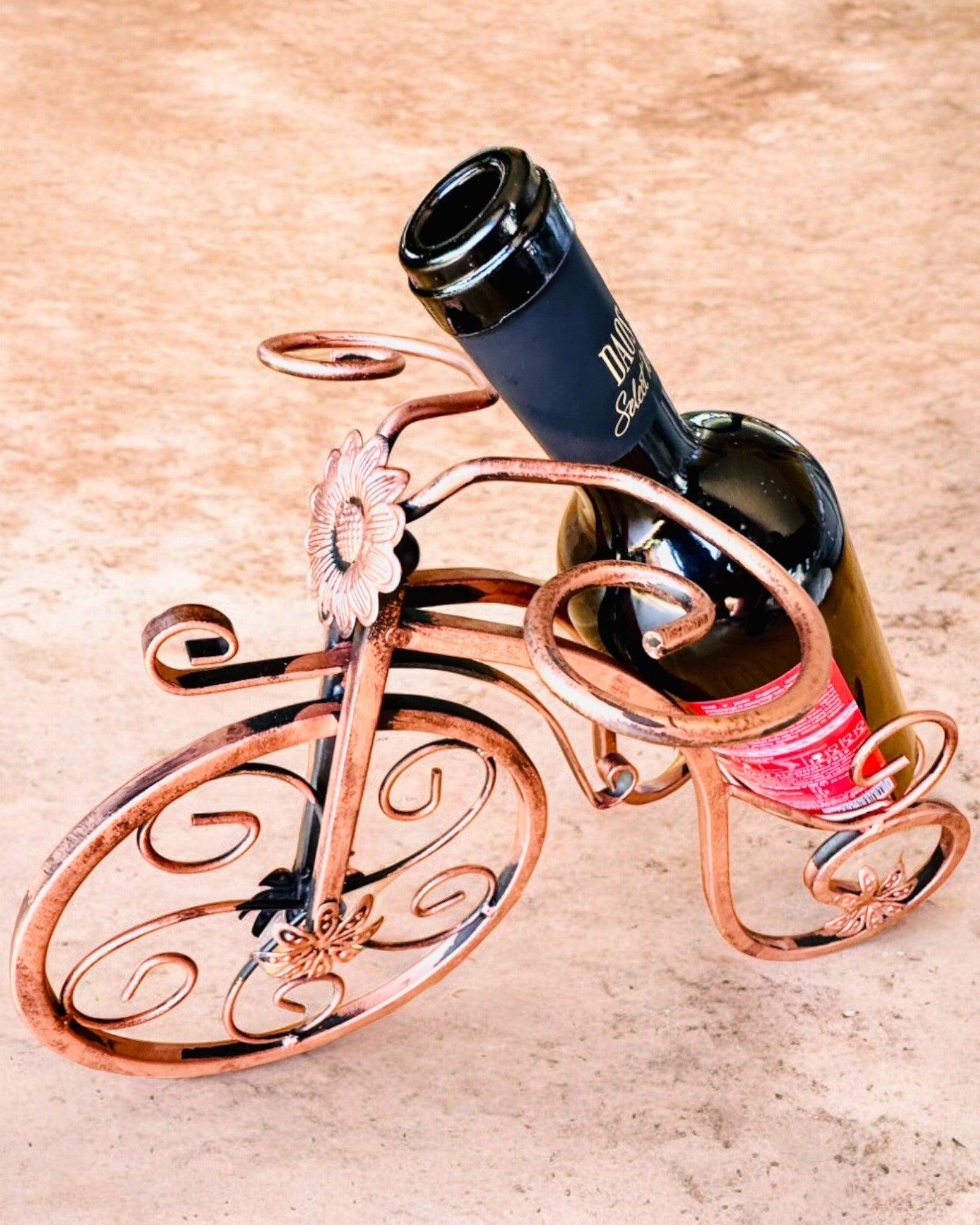 Suporte de Vinho "WineCycle" em Forma de Bicicleta - possibilidade de personalização com gravação para presente