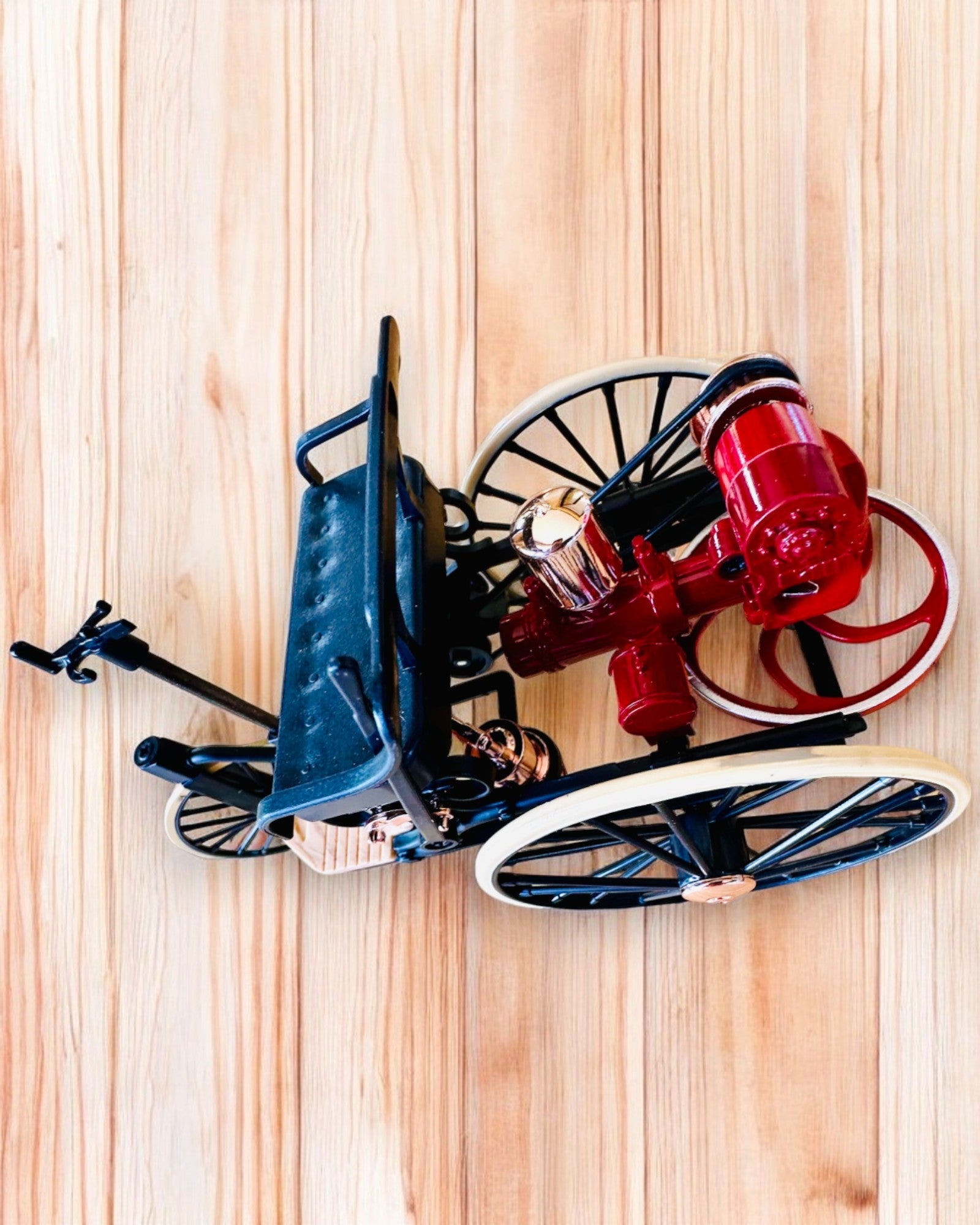 Retro Triciclo Benz Patent-Motorwagen - Modelo de Colecionador, personalização com gravação para presente