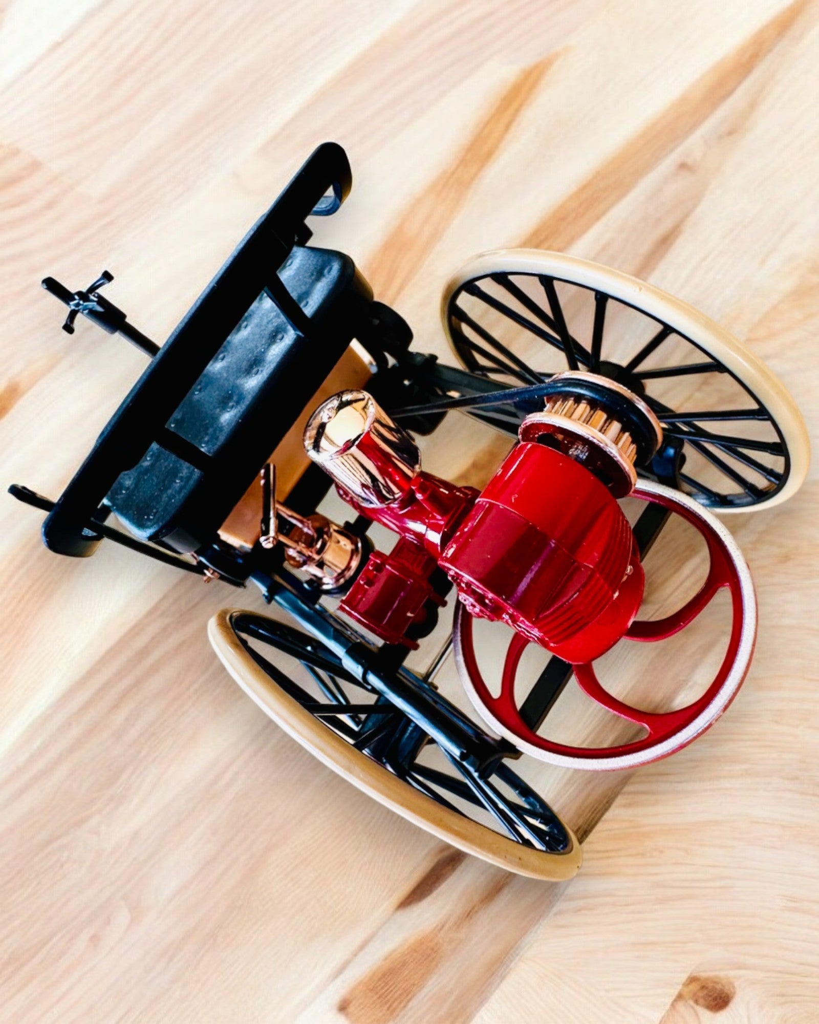 Retro Triciclo Benz Patent-Motorwagen - Modelo de Colecionador, personalização com gravação para presente