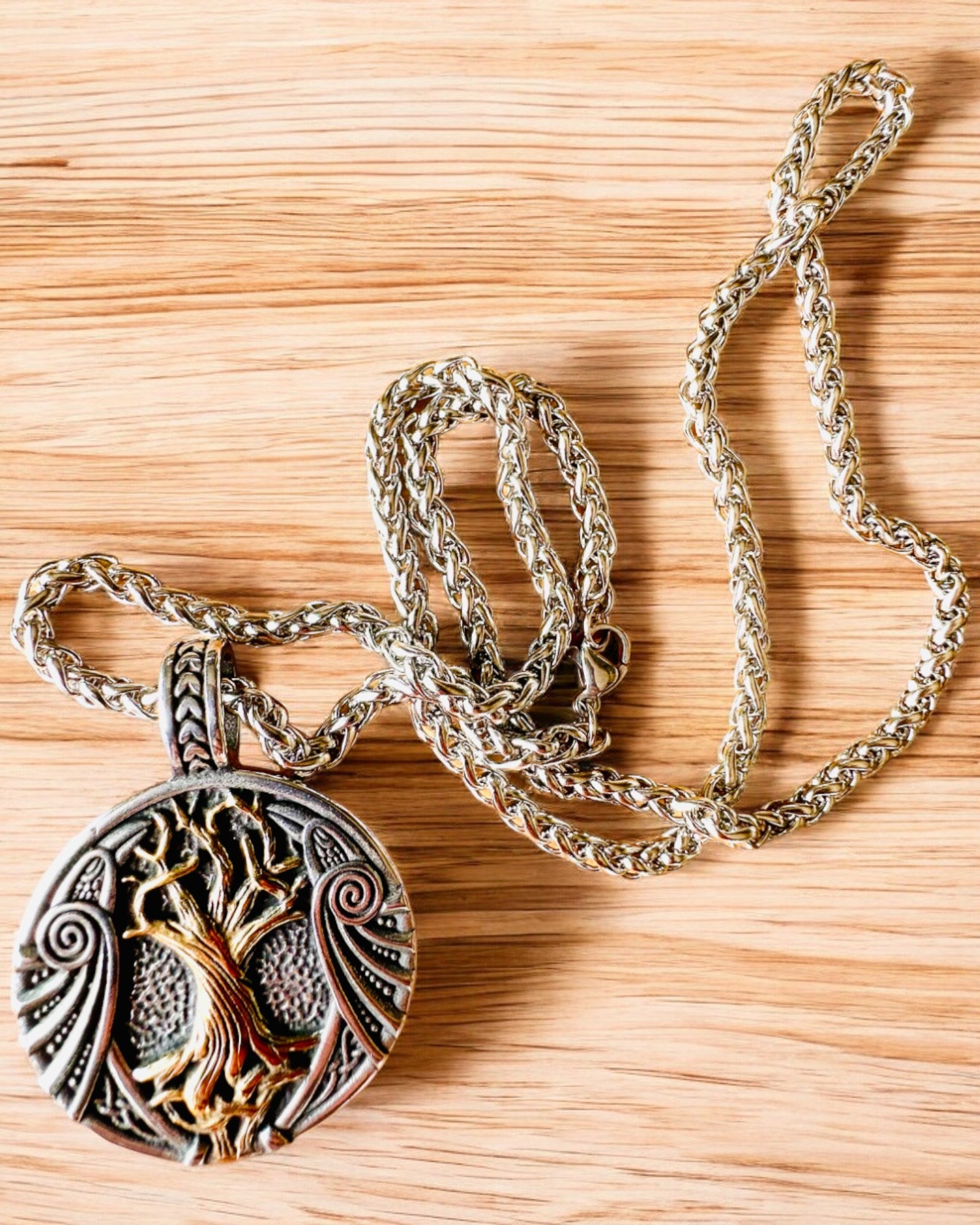 Colar "Árvore da Vida" em aço inoxidável com personalização, com o símbolo Aegishjalmur, (Capacete do Terror)
