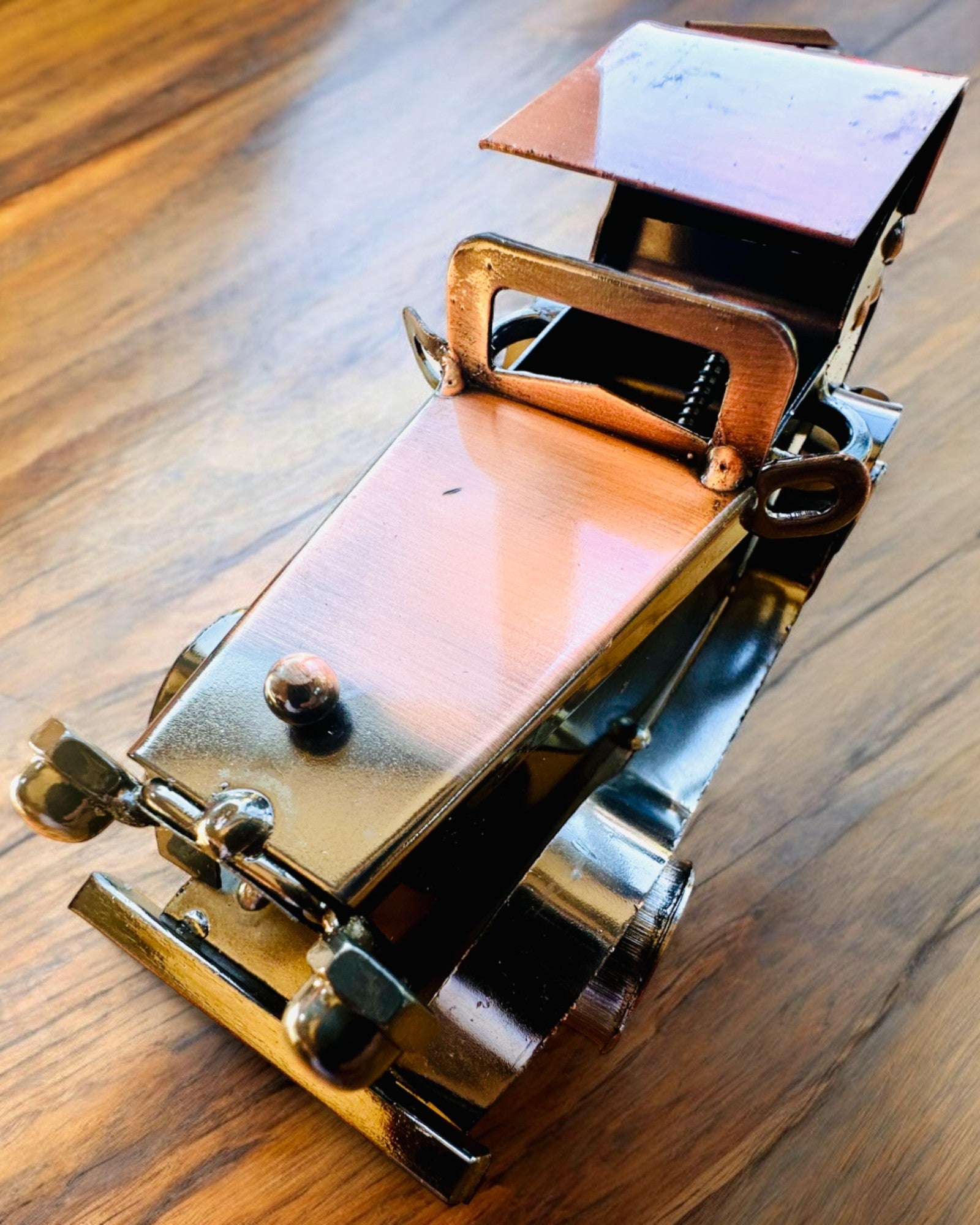 Retro Carro clássico, automóvel, de Ferro - Coleção "Vintage Drive", modelo de carro, personalização com gravação para presente