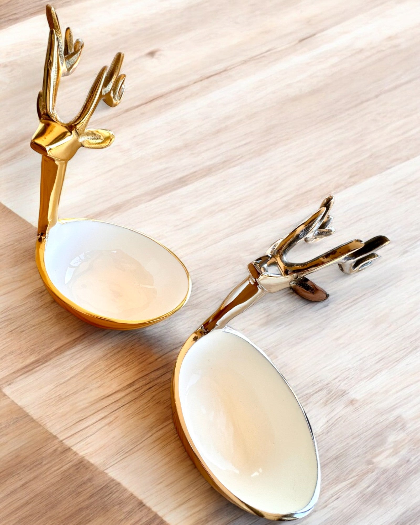 Tigela Elegante Beleza com Chifres – Artesanato da Índia, personalização com gravação