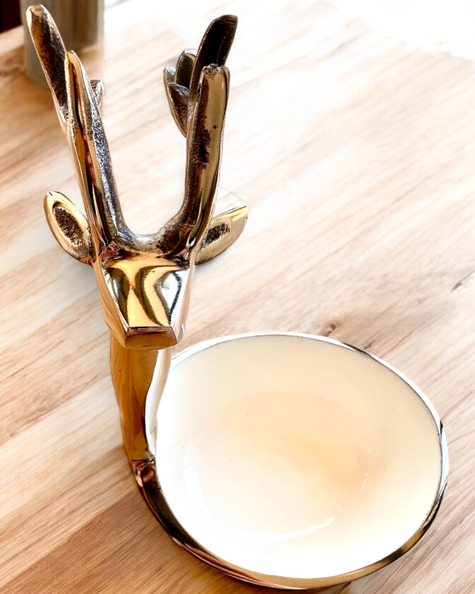 Tigela Elegante Beleza com Chifres – Artesanato da Índia, personalização com gravação