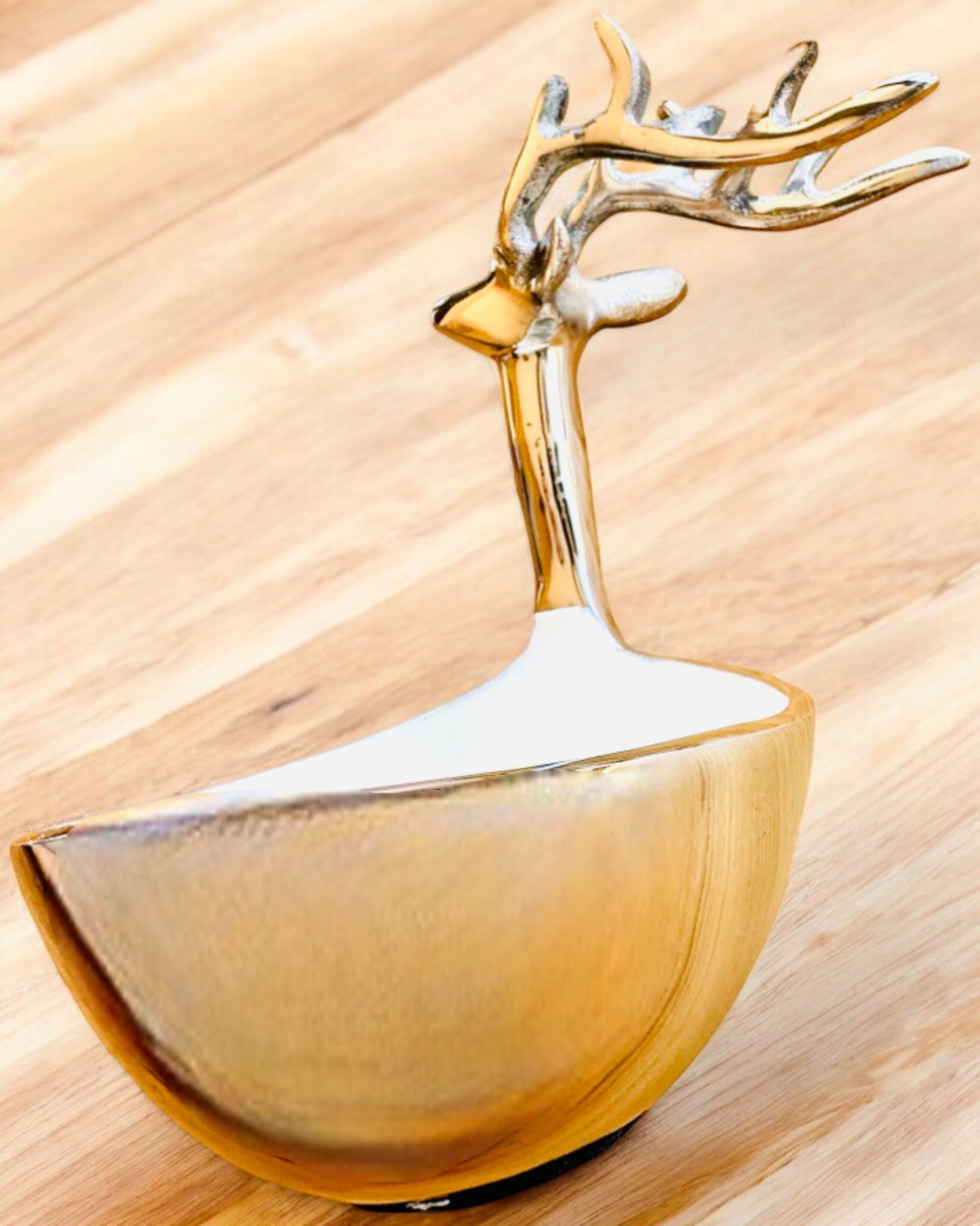 Tigela Elegante Beleza com Chifres – Artesanato da Índia, personalização com gravação