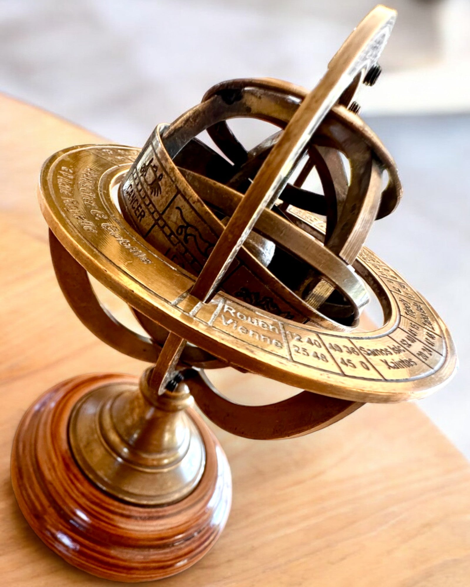 Astrolabium Artis 2 - 30 cm de altura, Feito à Mão com Opção de Gravação, decoração para escritório, premium