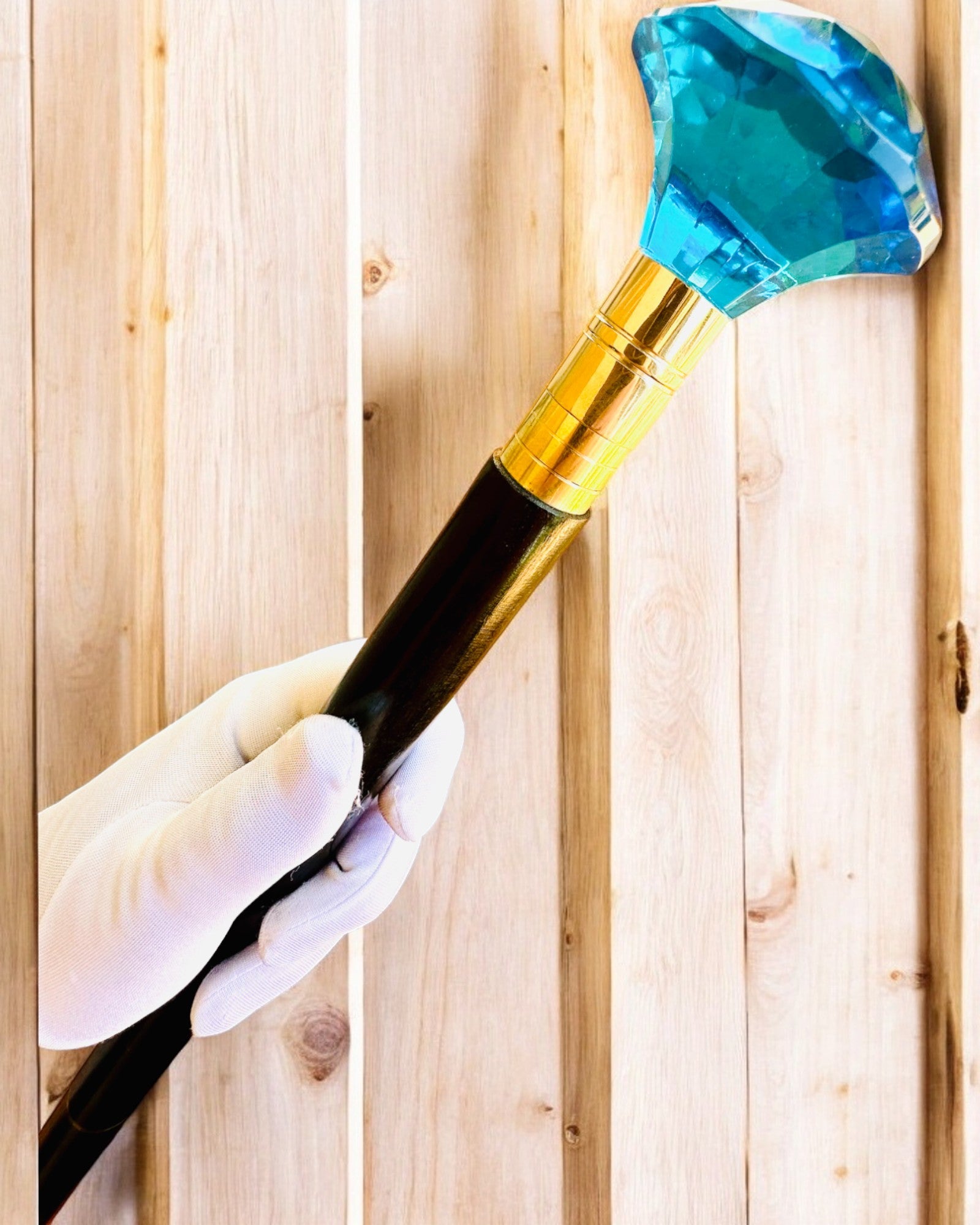 Bengala para caminhar "Diamante Azul" - Feita à mão em madeira, possibilidade de gravação