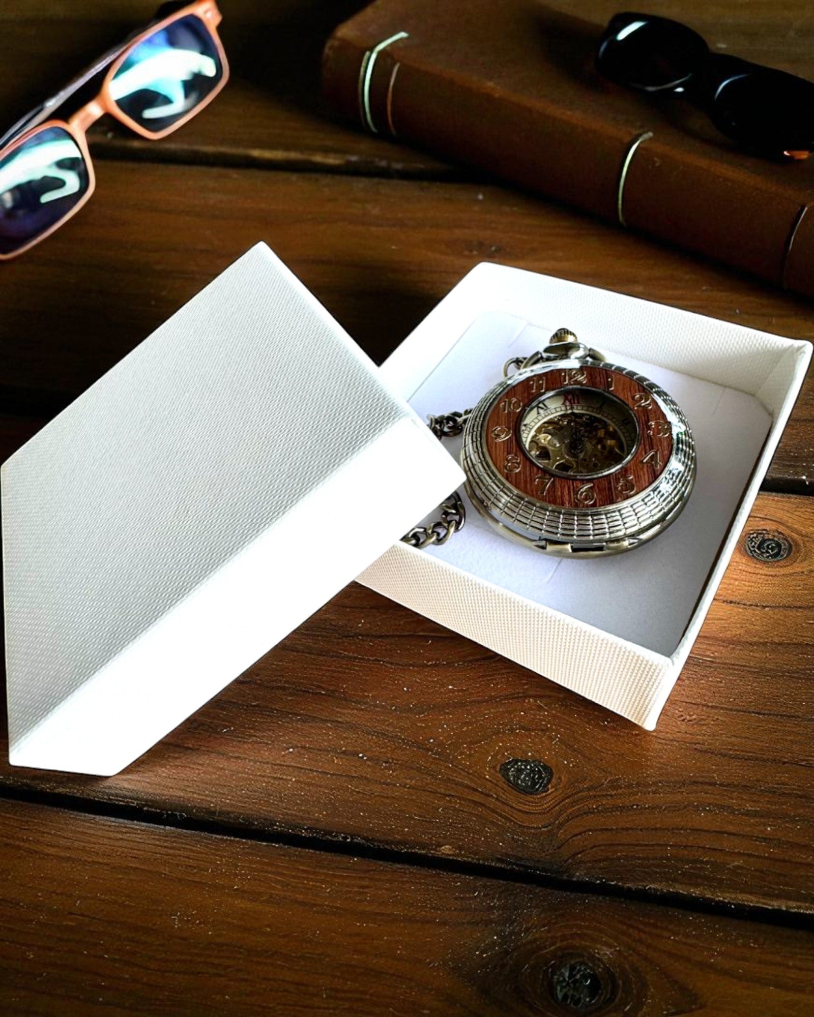 Relógio de bolso "Veritas Tempus" – cronómetro mecânico com possibilidade de gravação para presente, 2 variantes à escolha