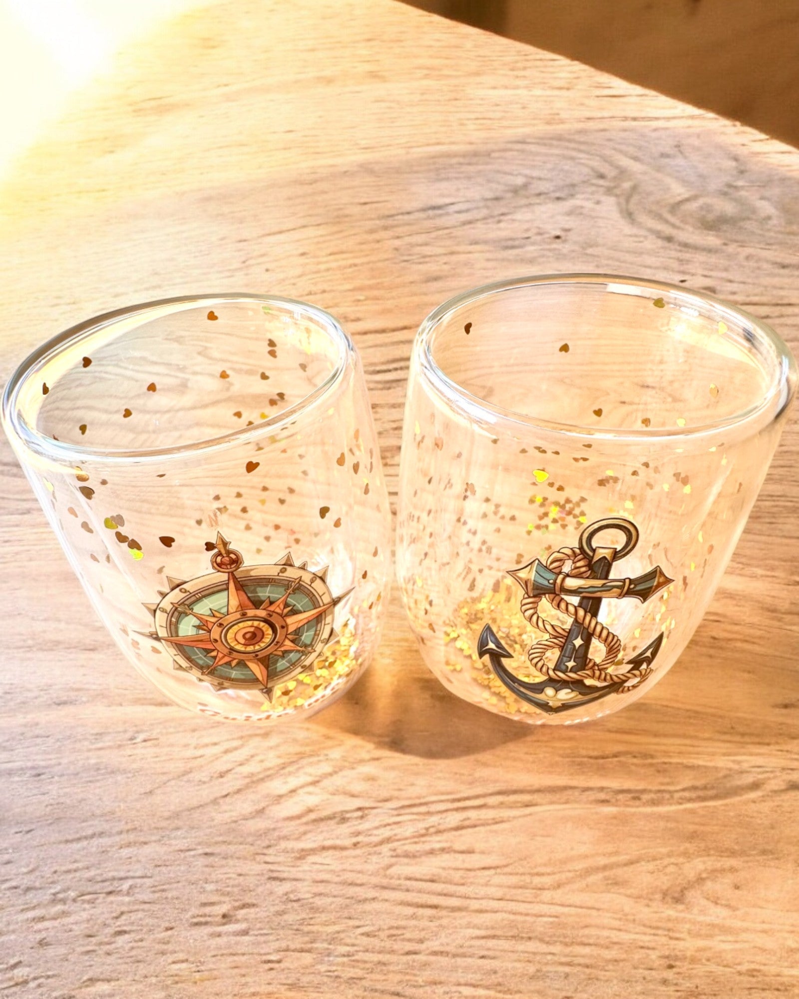 Copos "Nautical Dreams" com paredes duplas e flocos dourados - conjunto de 2 peças, capacidade de 300 ml, possibilidade de personalização com gravação