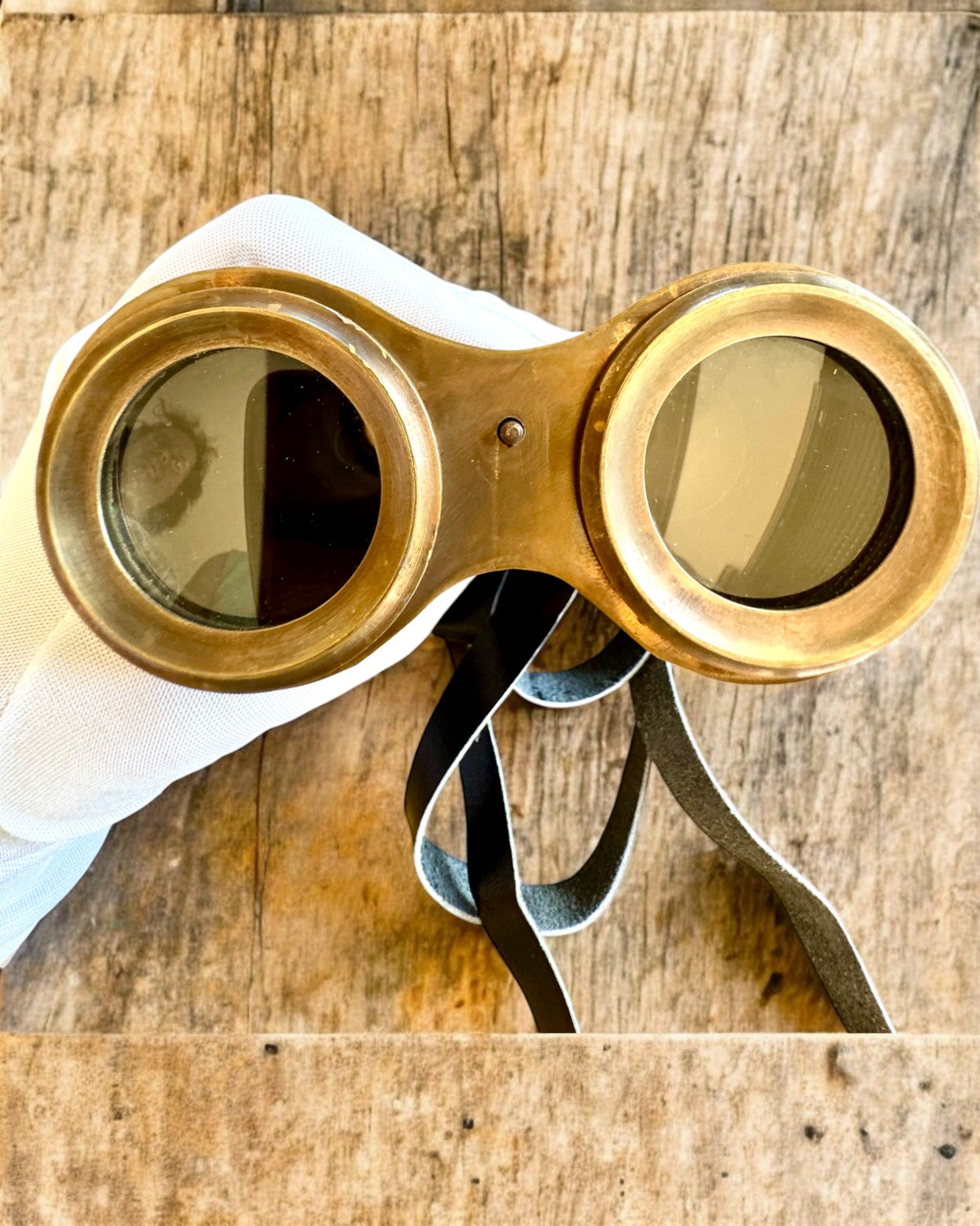 Binóculo com estojo de couro Victorian's Eye, 11 cm de Latão, Decorado à mão, personalização com gravação para presente