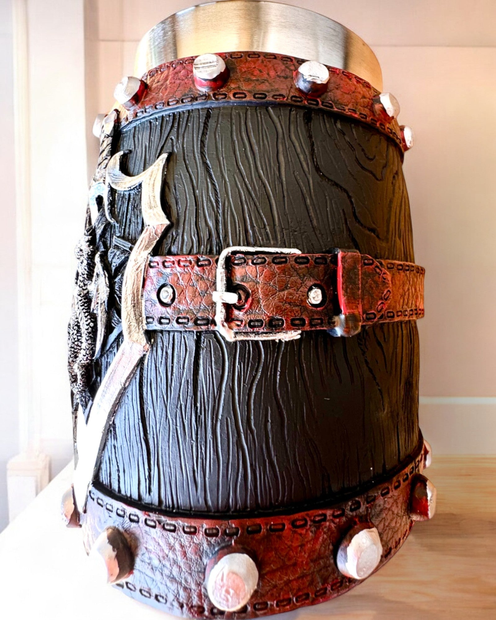 Caneca Sombria do Guerreiro Dragão com Possibilidade de Gravação para presente, capacidade 600 ml