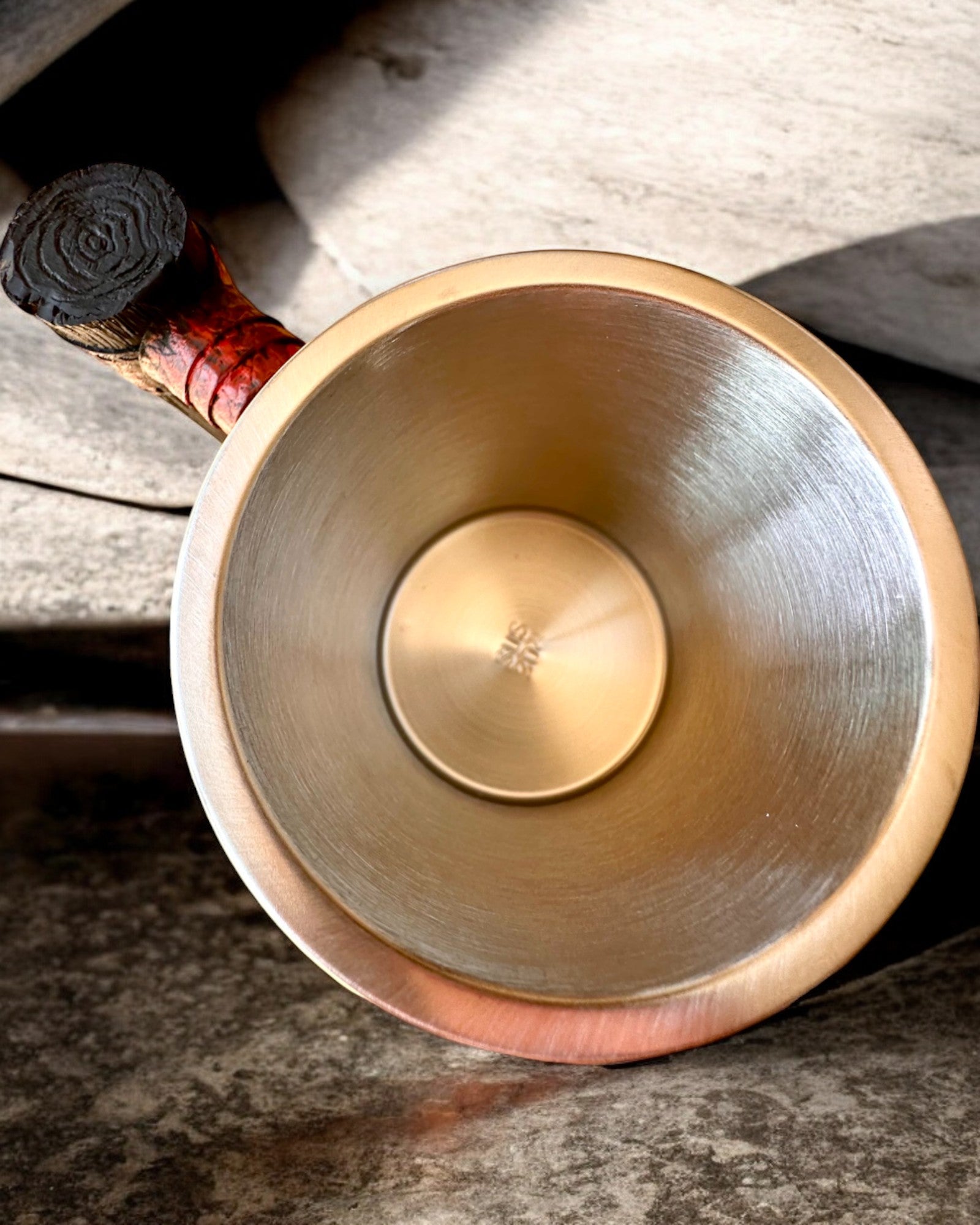 Caneca Sombria do Guerreiro Dragão com Possibilidade de Gravação para presente, capacidade 600 ml