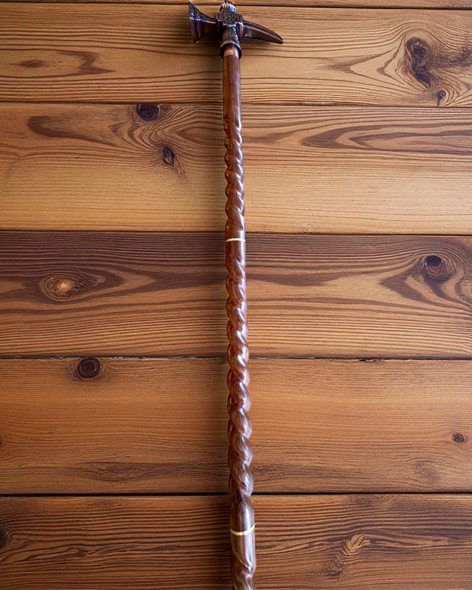 Bengala de Passeio - WIKING com cabeça em forma de martelo de guerra, possibilidade de personalização com gravação para presente
