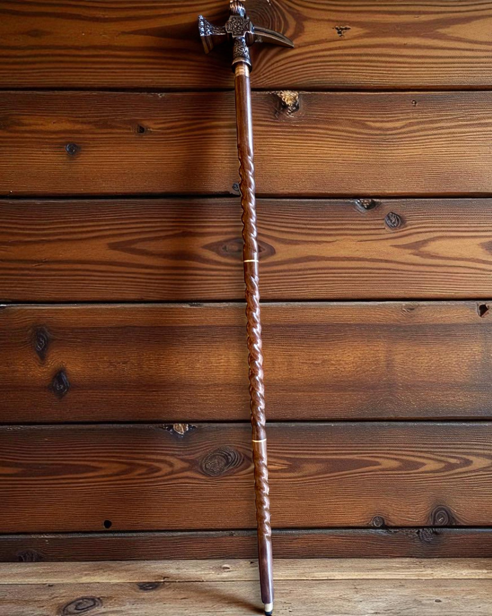 Bengala de Passeio - WIKING com cabeça em forma de martelo de guerra, possibilidade de personalização com gravação para presente