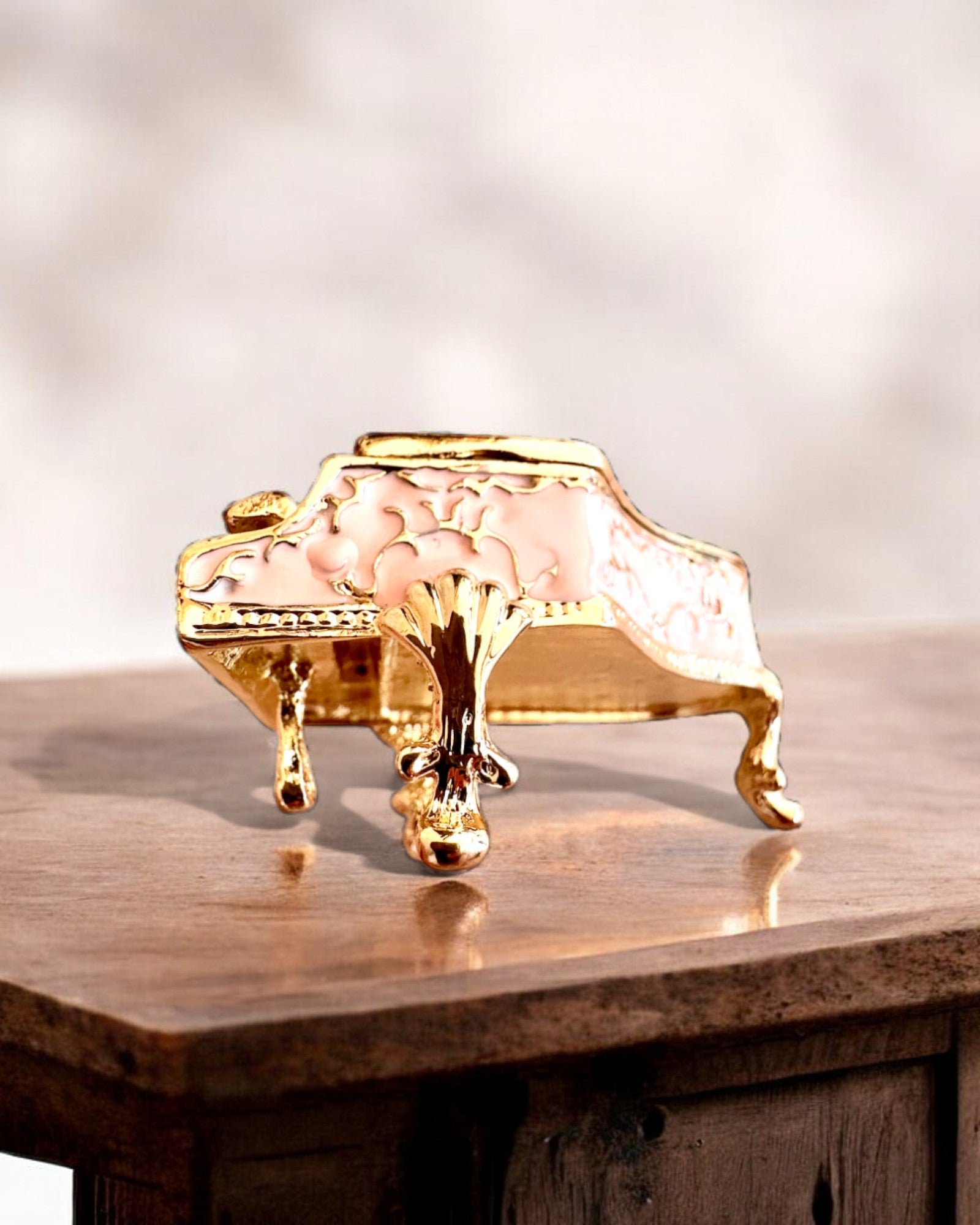Elegante caixa de joias "Mini Piano - rosas clássicas" - com opção de gravação para presente