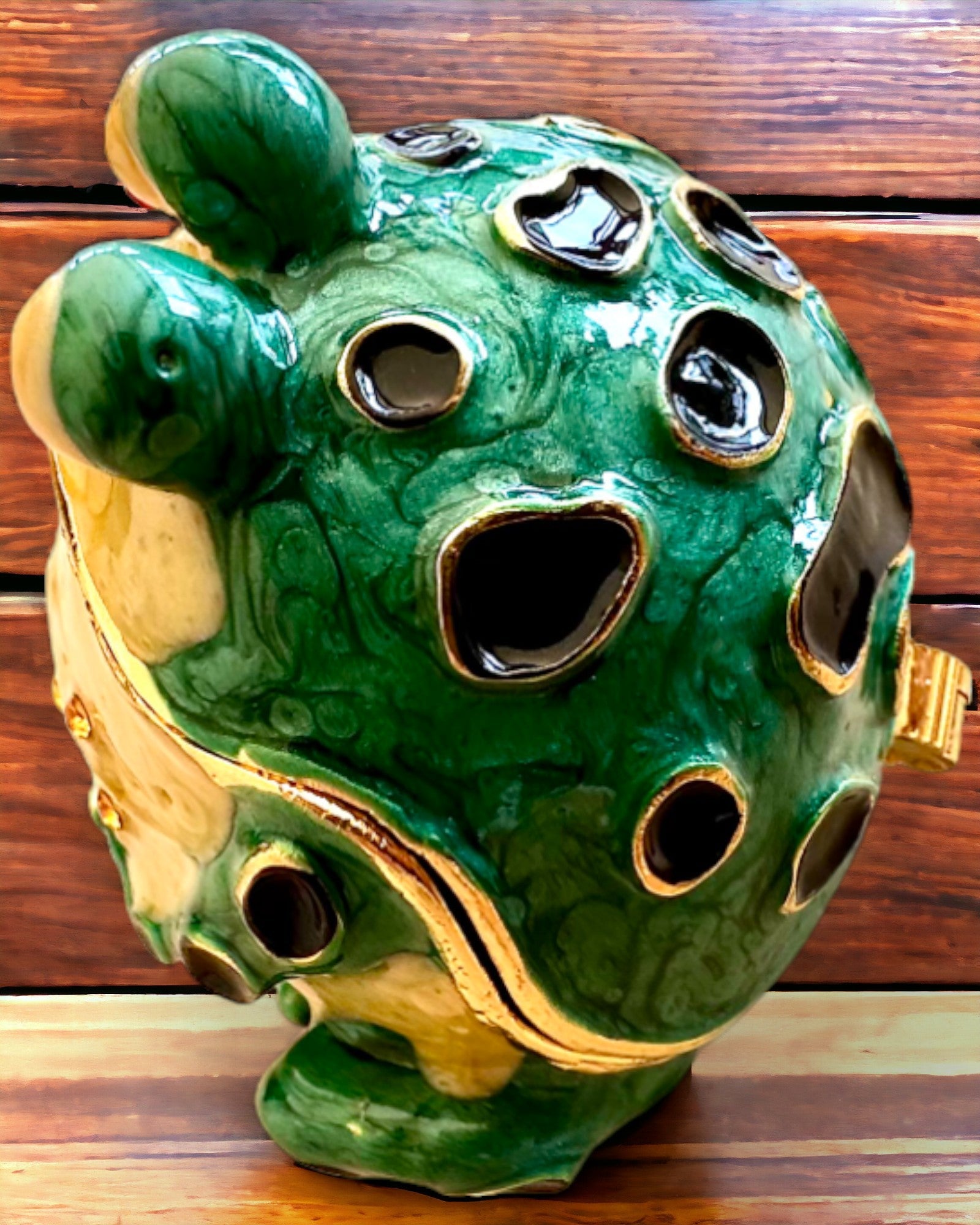 Caixa decorativa elegante "Żabi Skarb" para presente personalizável, com opção de gravação