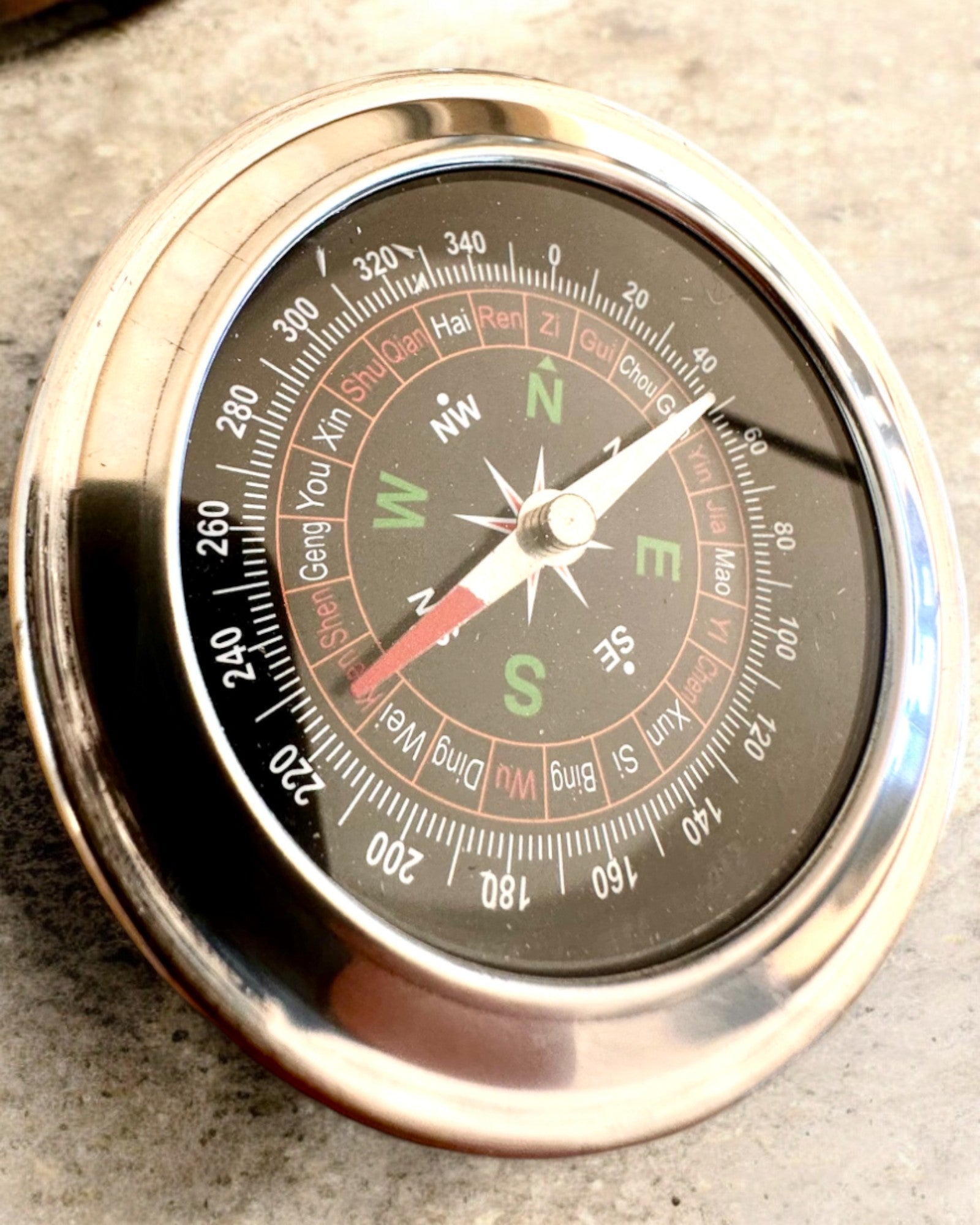 Kompas Feng Shui – Precisão em Aço, personalização com gravação para presente
