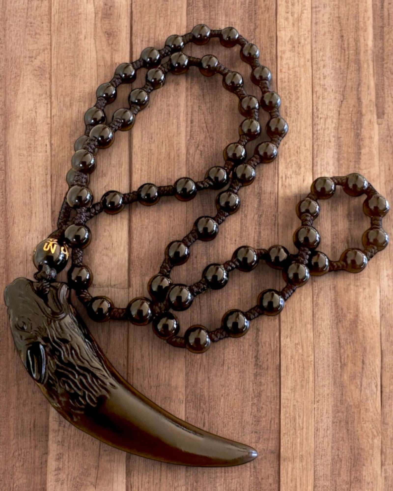 Dente de Lobo de Jade - Amuleto de Força e Proteção, possibilidade de personalização com gravação para presente