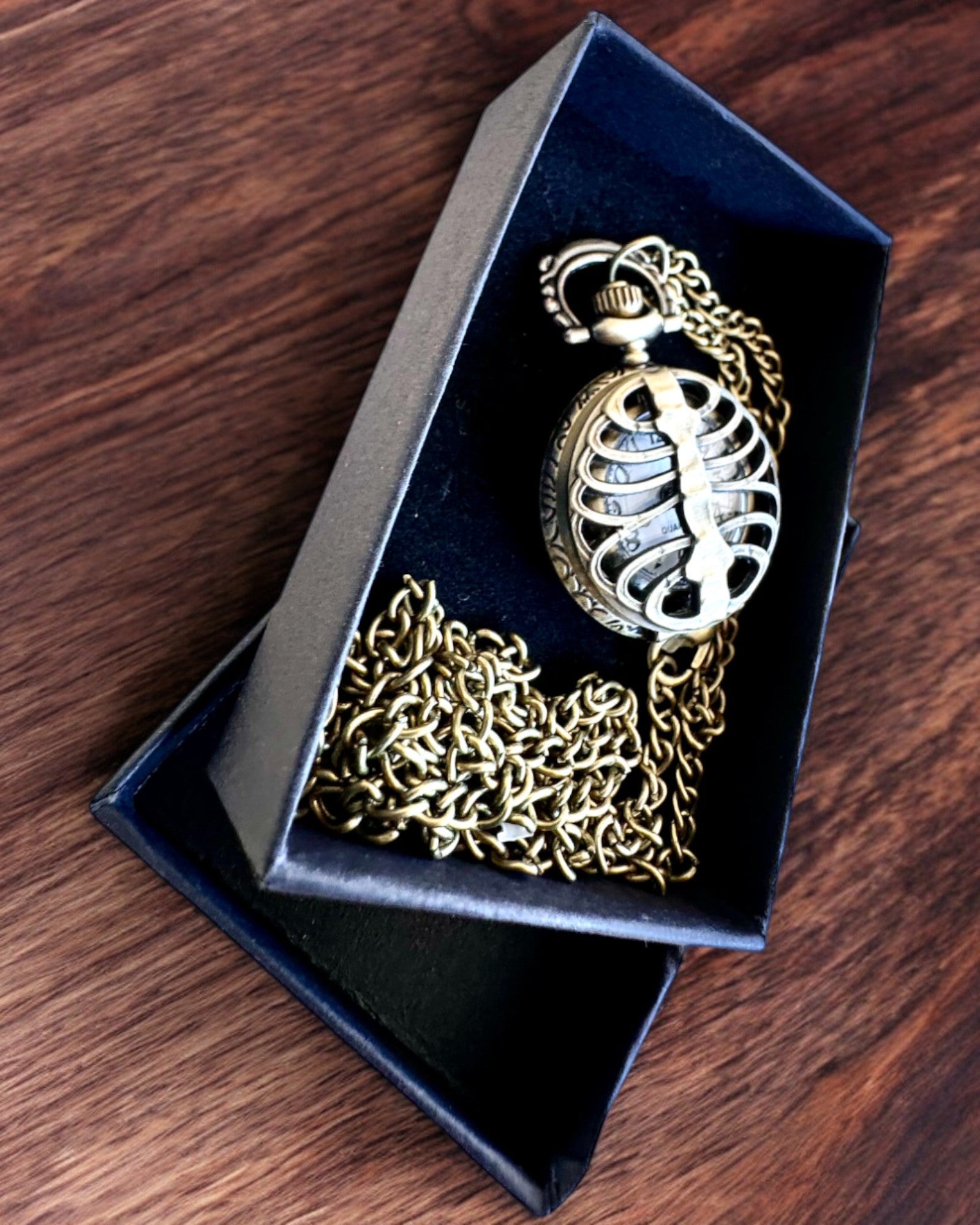 Relógio de bolso "Rybia Łuska" com possibilidade de gravação para presente