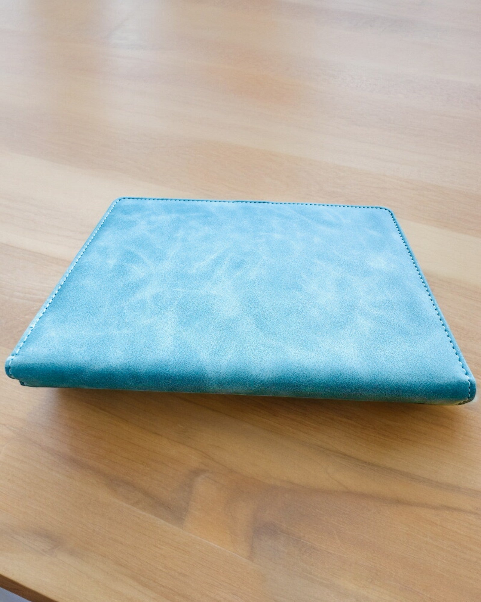 Caderno Secreto A5 Vintage com Fecho de Código - Escolha o Seu Estilo, personalização com gravação para presente