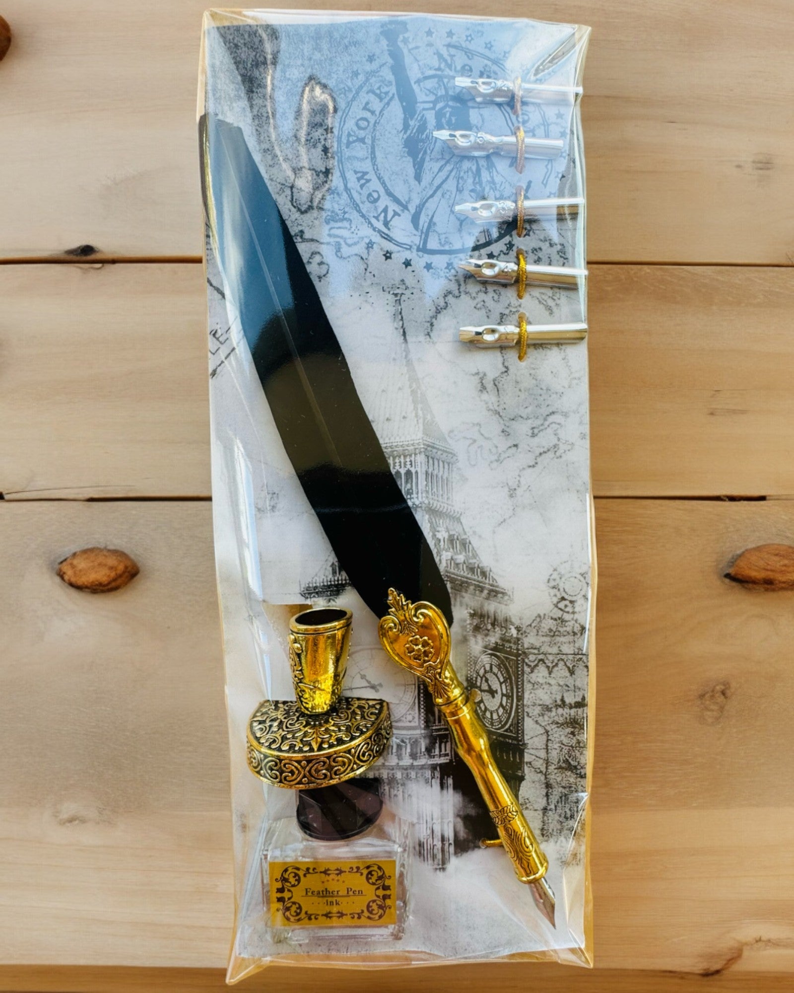 Pena Elegante de Ganso com Conjunto de Acessórios - Royal Quill, possibilidade de personalização com gravação