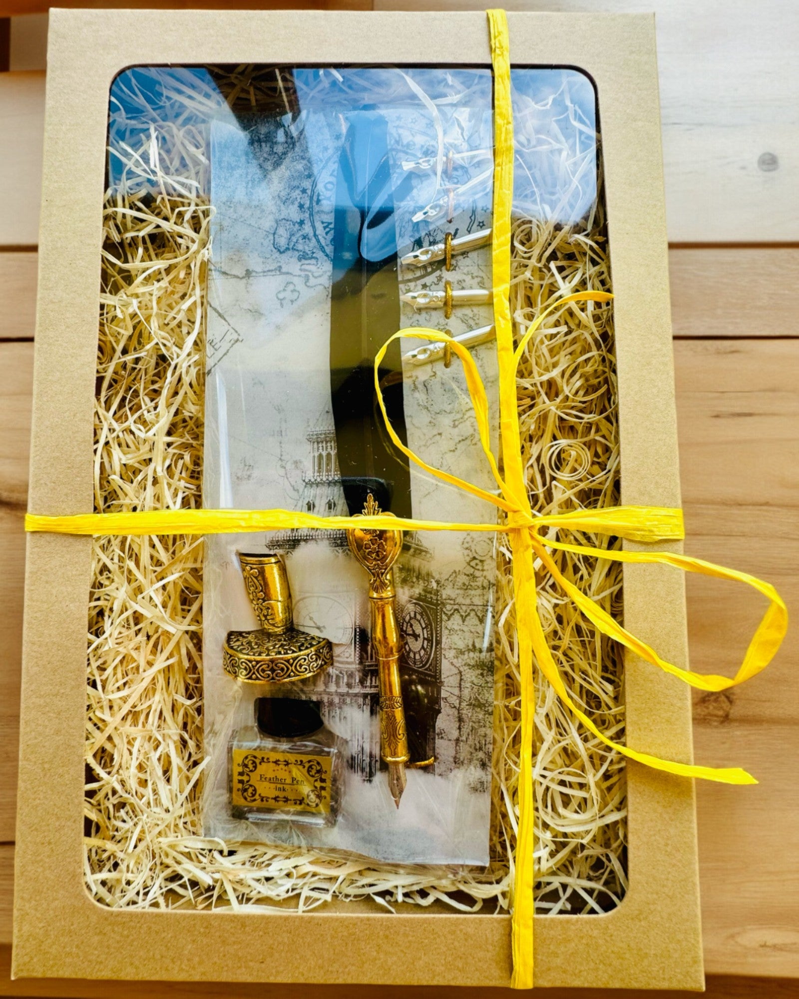 Pena Elegante de Ganso com Conjunto de Acessórios - Royal Quill, possibilidade de personalização com gravação