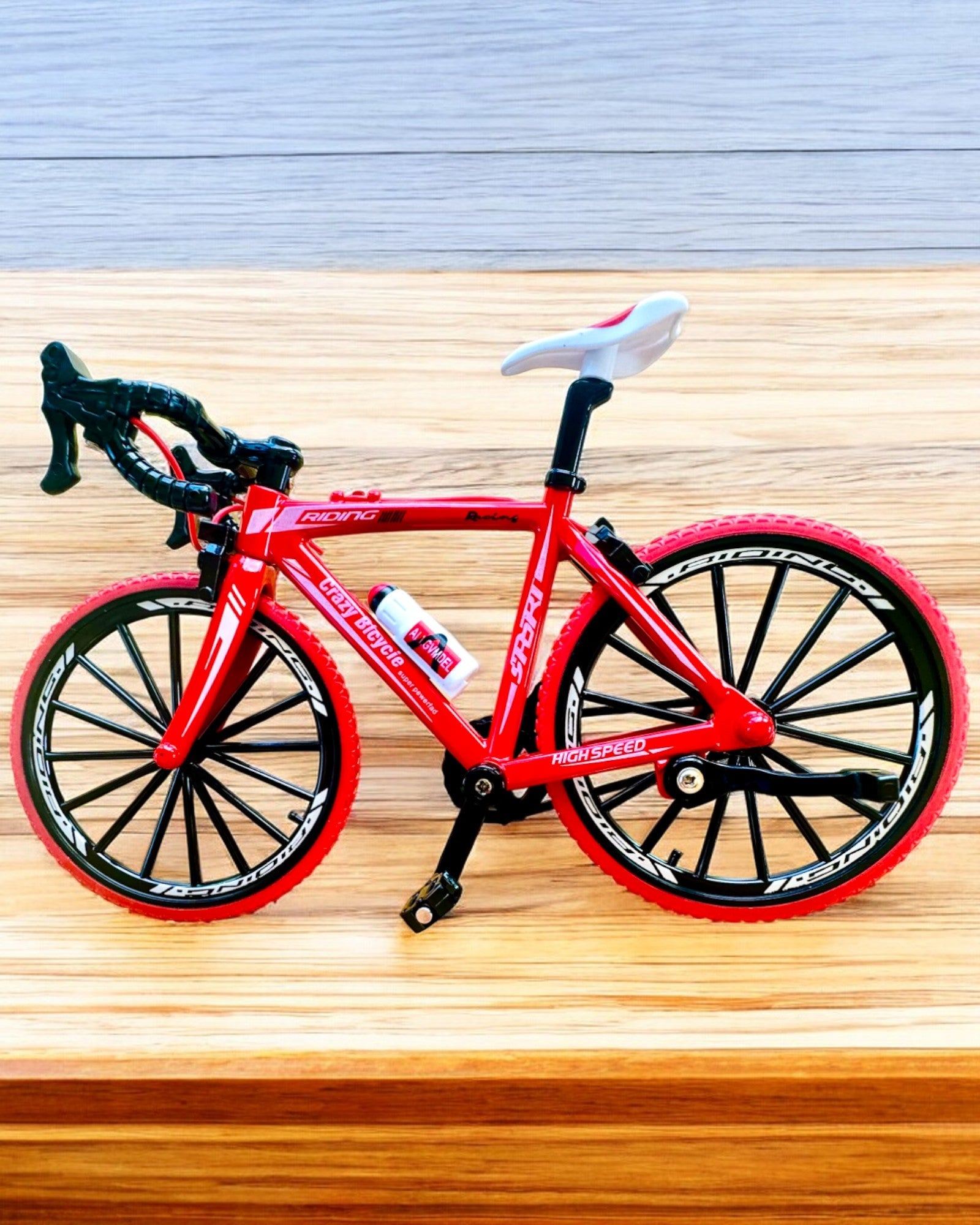 Modelo Miniatura de Metal Bicicleta Vermelha "SpeedMaster" personalização com gravação para presente, 2 variantes de cor