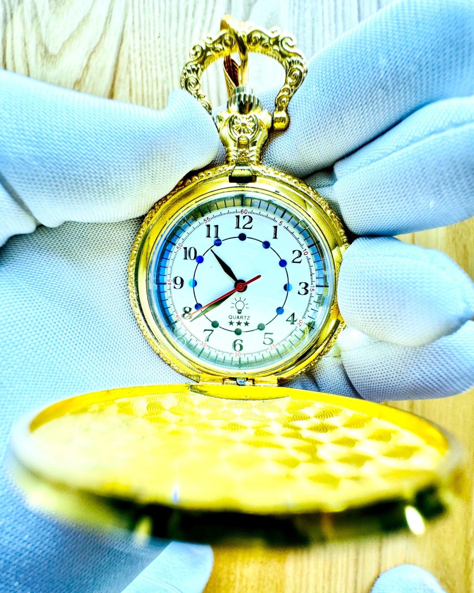 Relógio de Bolso "Motocyklowy Elegancik 2" – Gravação para presente, 3 variantes de cores