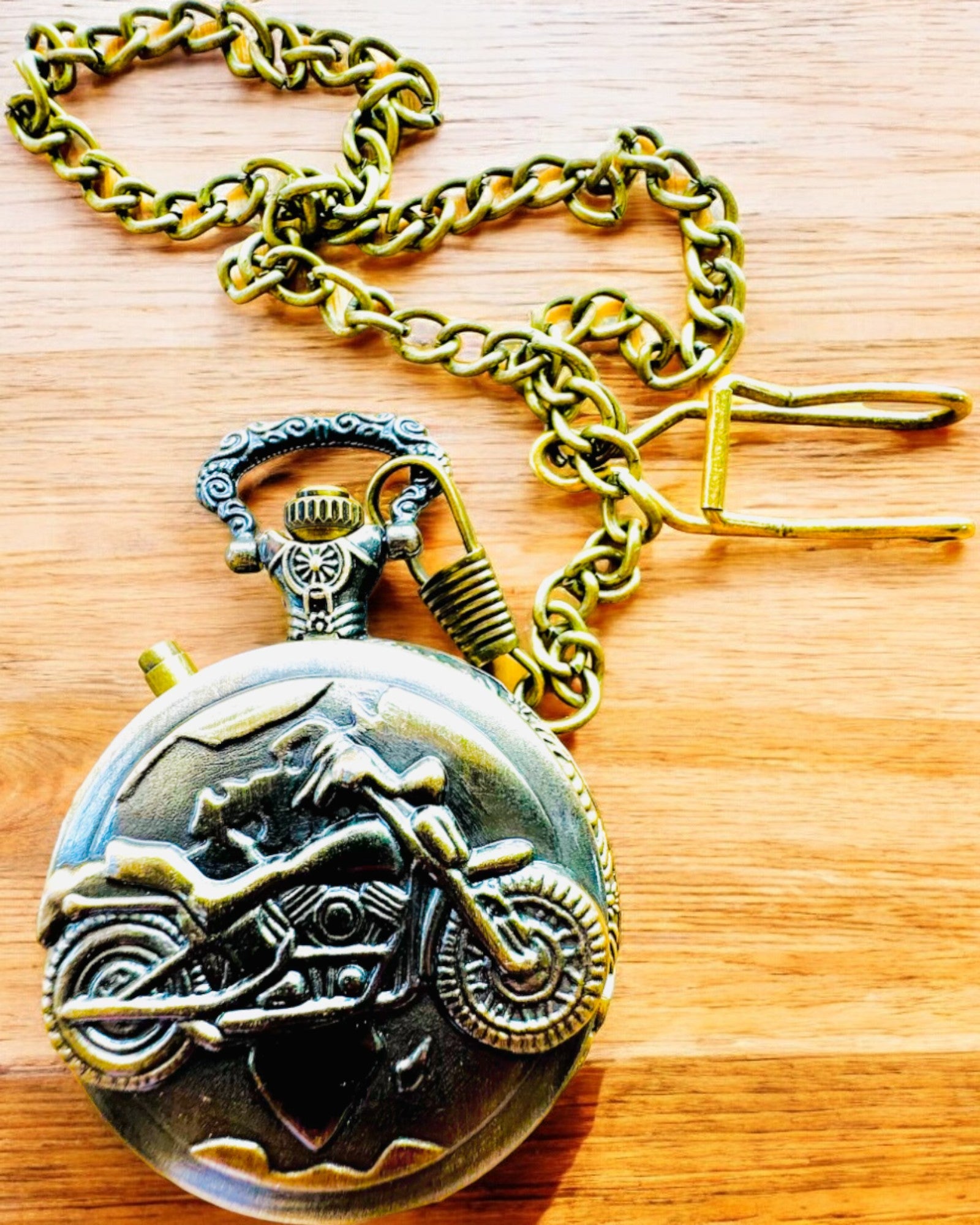 Relógio de Bolso "Motocyklowy Elegancik 2" – Gravação para presente, 3 variantes de cores