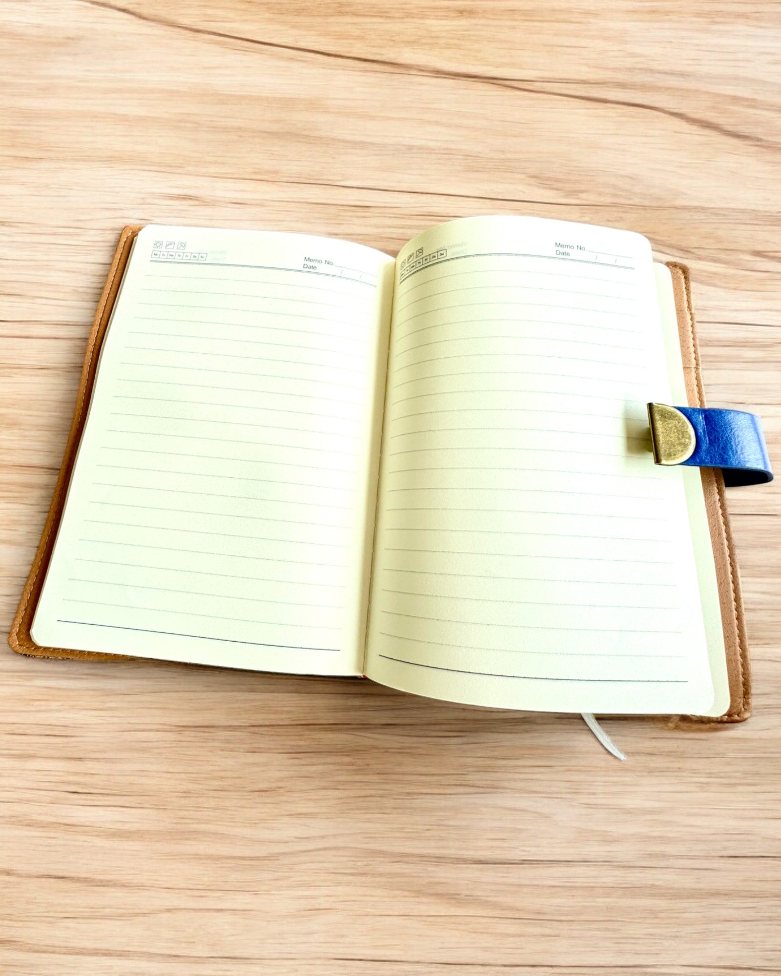 Exclusivo Caderno de Couro "Sekretnik" A5 com Fecho de Combinação - personalização com gravação