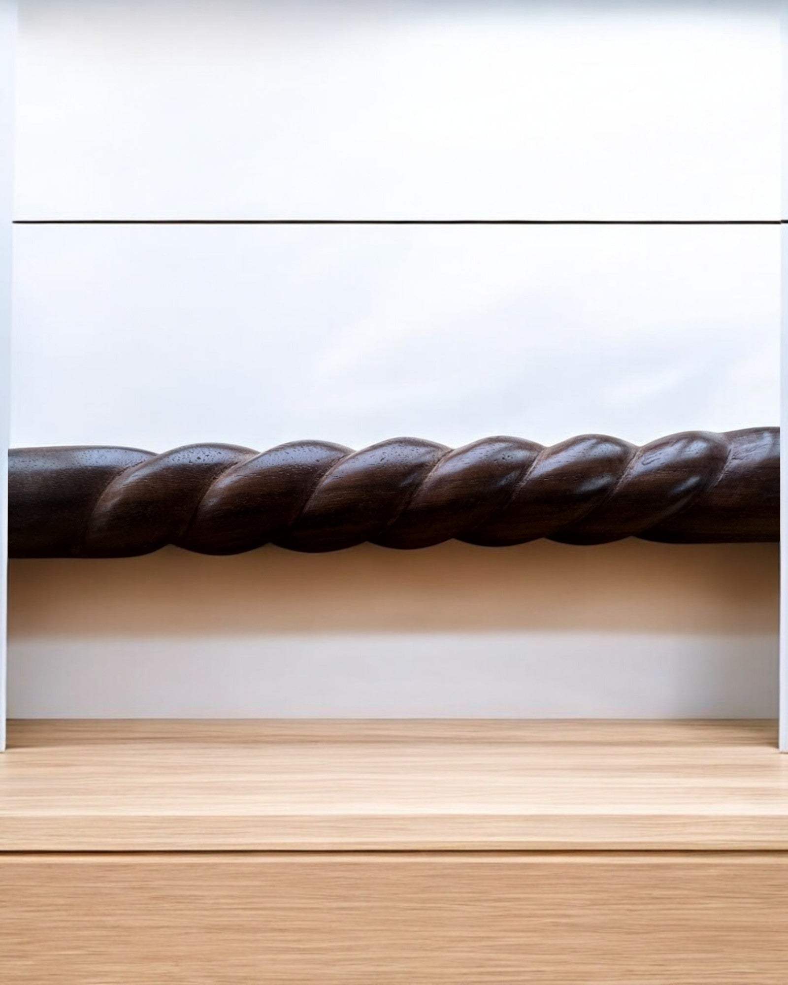 Guardião Lobo Bengala Esculpida à Mão, de Madeira, possibilidade de personalização com gravação