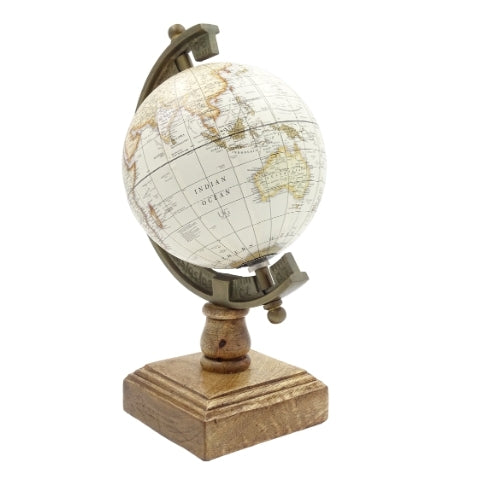 Globo Decorativo Estiloso Amundsen em Base de Madeira com Gravação - Decoração Elegante para Interiores Clássicos, Loft e Colonial, Ideal para Presente - Altura 26,5 cm, Cor Branco e Castanho, Toque Educativo em Inglês