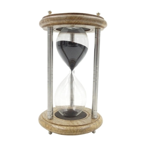 Ampulheta de Latão e Madeira 10 min com Gravação - Presente Elegante na Cor Preta, Altura 25 cm, Feita de Metal, Vidro e Madeira de Manga