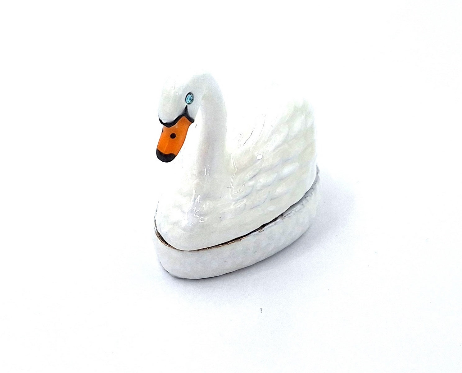 Caixa de presente elegante em metal em forma de cisne com possibilidade de personalização por gravação, branco e dourado, ideal para guardar joias - dimensões 5x3,7x2,7 cm