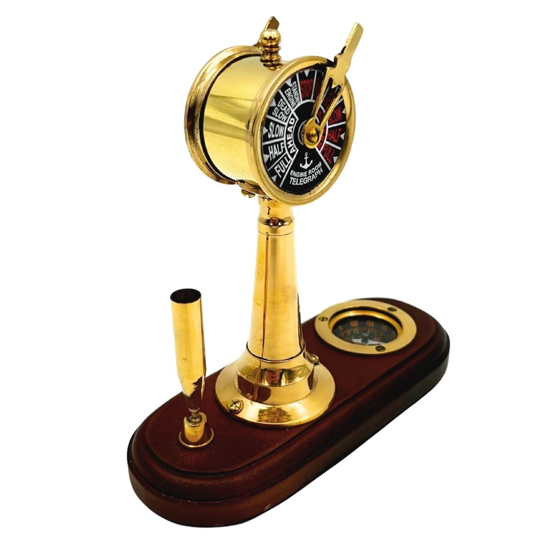 Conjunto Elegante para Secretária com Gravação – Telégrafo de Máquina, Bússola e Suporte para Caneta com Base de Madeira – Presente Ideal para Velejador, Gestor ou Amante do Estilo Retro – Latão e Madeira de Alta Qualidade, Dimensões 16,5 x 6 x 16,8 cm