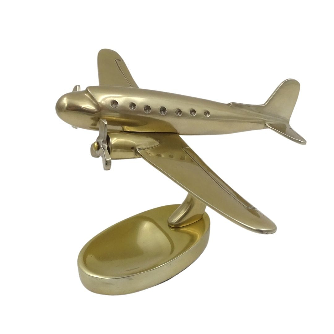 Modelo grande de avião bimotor em metal com possibilidade de personalização por gravação, dourado, 19,5 x 16,5 x 29 cm
