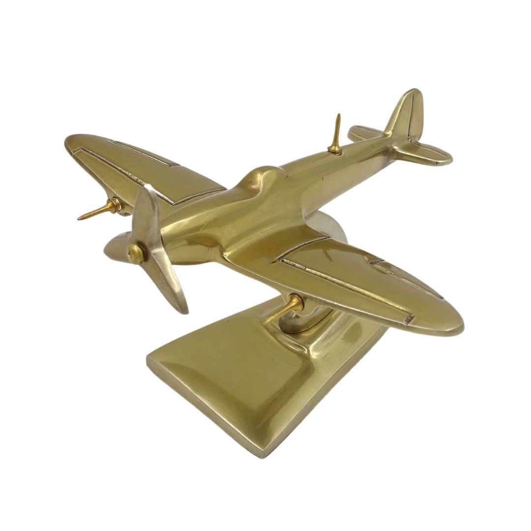 Modelo de avião Spitfire dourado WWII caça com possibilidade de personalização por gravação – presente elegante para amantes da aviação, feito em alumínio, dimensões 15 × 13 × 8 cm