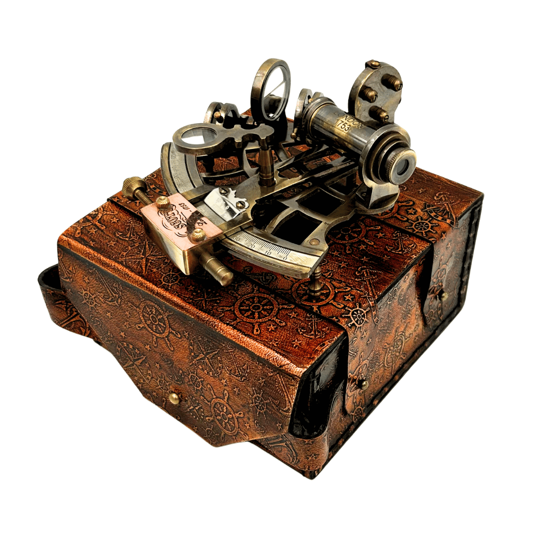 Sextante retro de latão em estojo de couro - instrumento de navegação elegante com possibilidade de gravação - presente ideal para amantes de vela e história - dimensões 13x12x7 cm