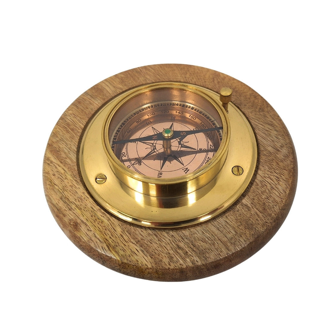 Bússola Decorativa Elegante com Acabamento em Latão, Gravação Personalizada, 15 cm, Ideal para Presente para Amantes de Viagens, Feita de Madeira e Vidro