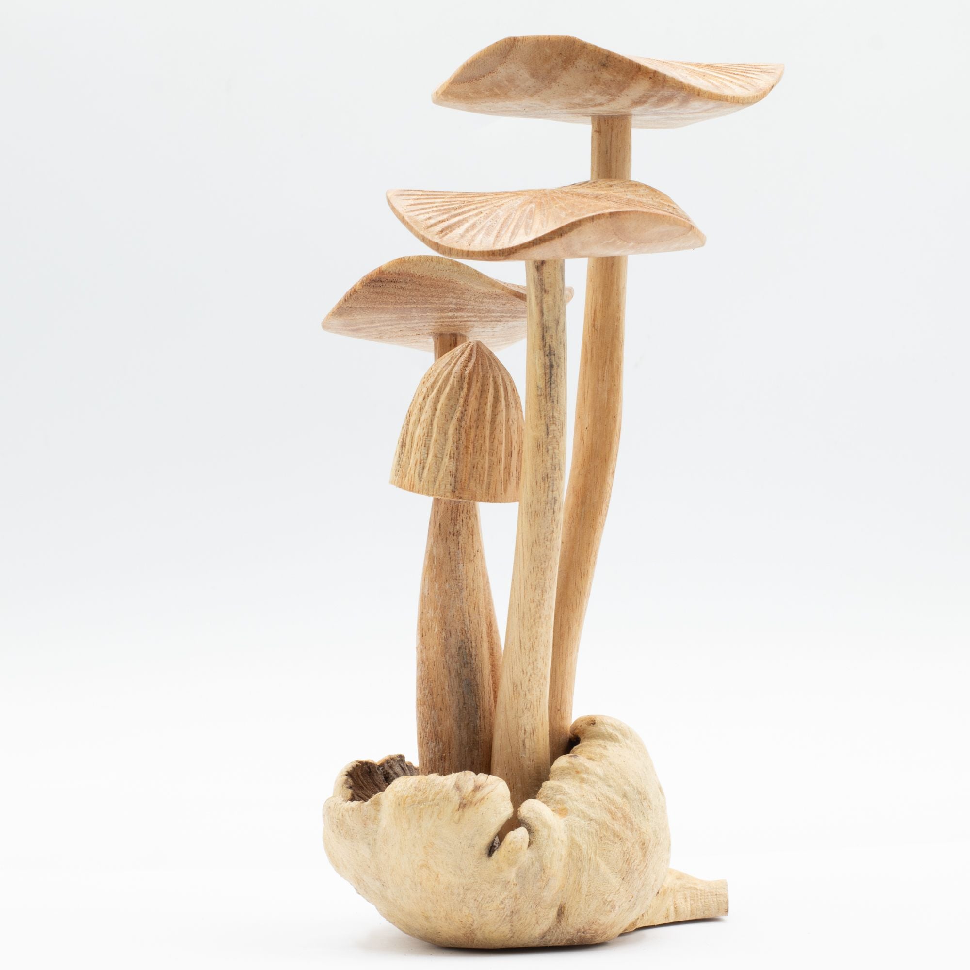 Cogumelos Florestais Entalhados à Mão - Conjunto de 4 Cogumelos Grandes em Madeira Natural, Perfeitos para Presente - Altura 14 cm, Estilo Rústico Único, Excelente para Decoração de Interiores