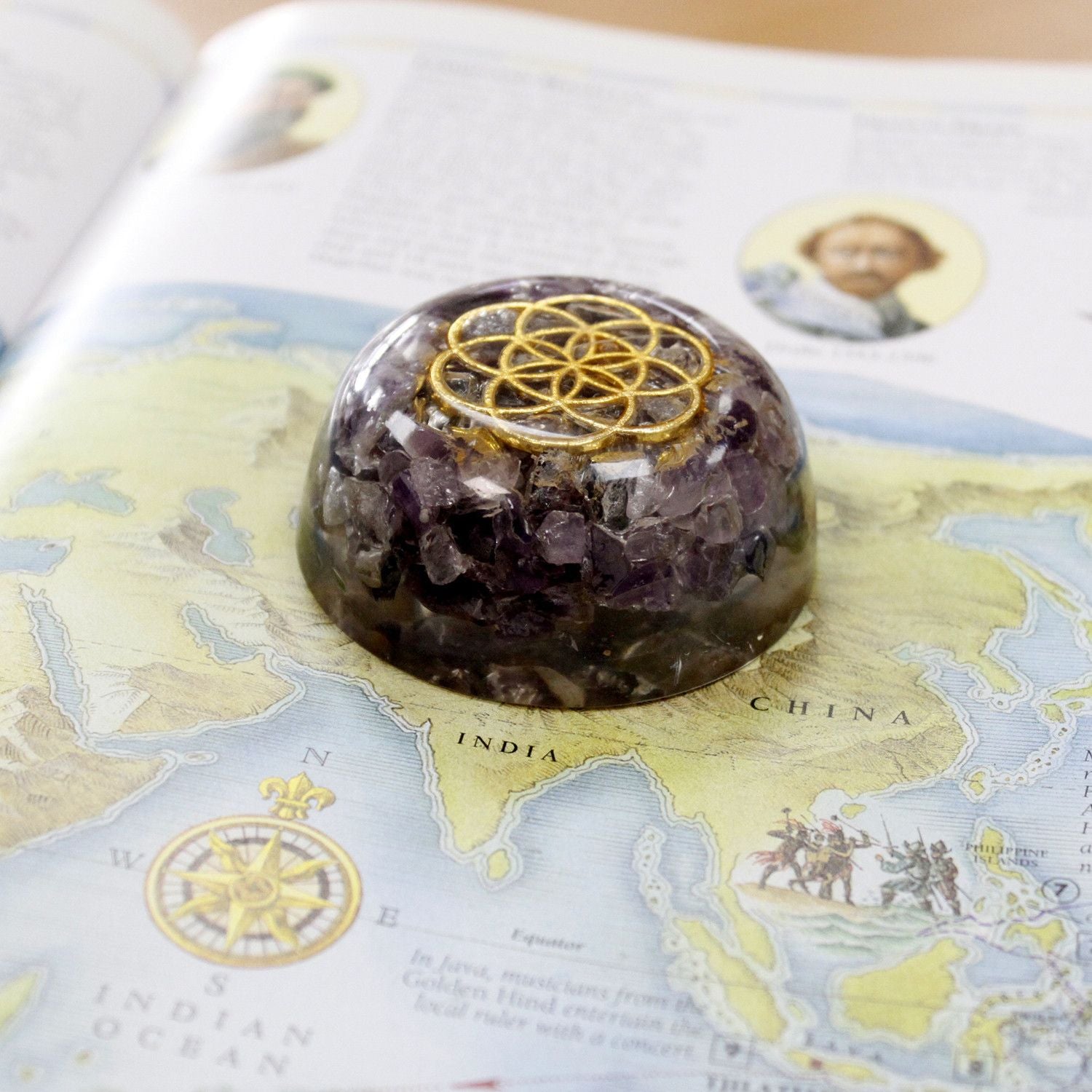 Pacotes de Energia para Secretária Orgonite - Cúpula de Ametista