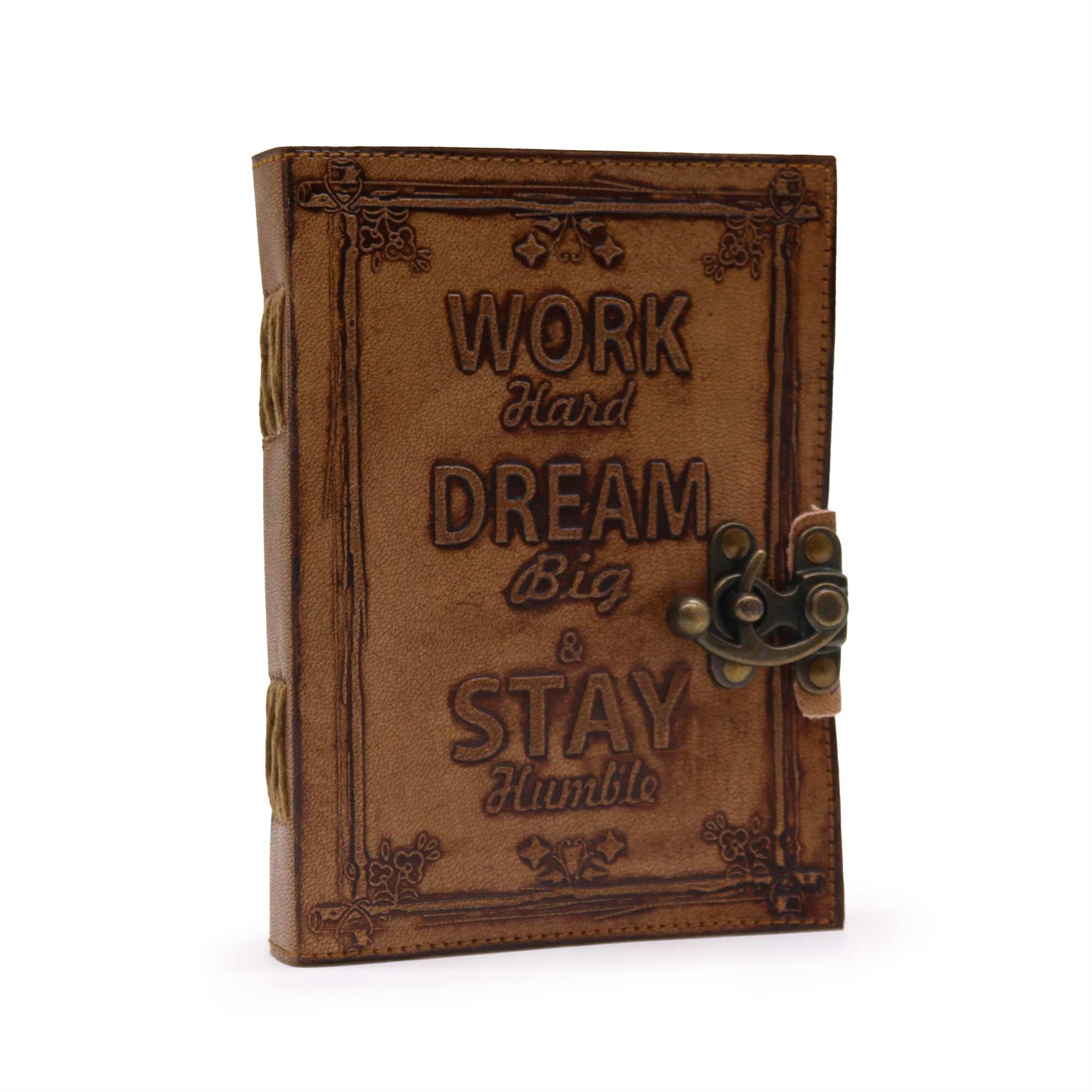 Diário de Sonhos e Trabalho - Caderno de Couro com Relevo, Castanho Claro, 13x18 cm