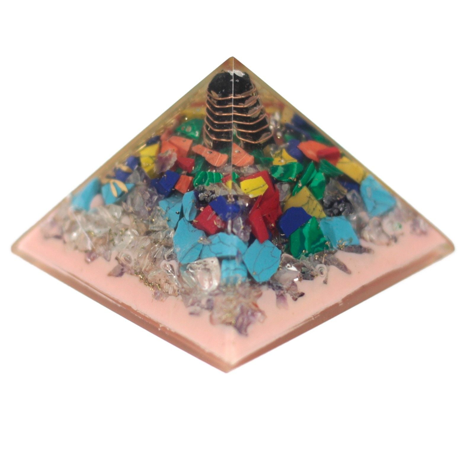 Pirâmide Orgonite 70mm - Árvore com pedras preciosas, cobre e inserções metálicas