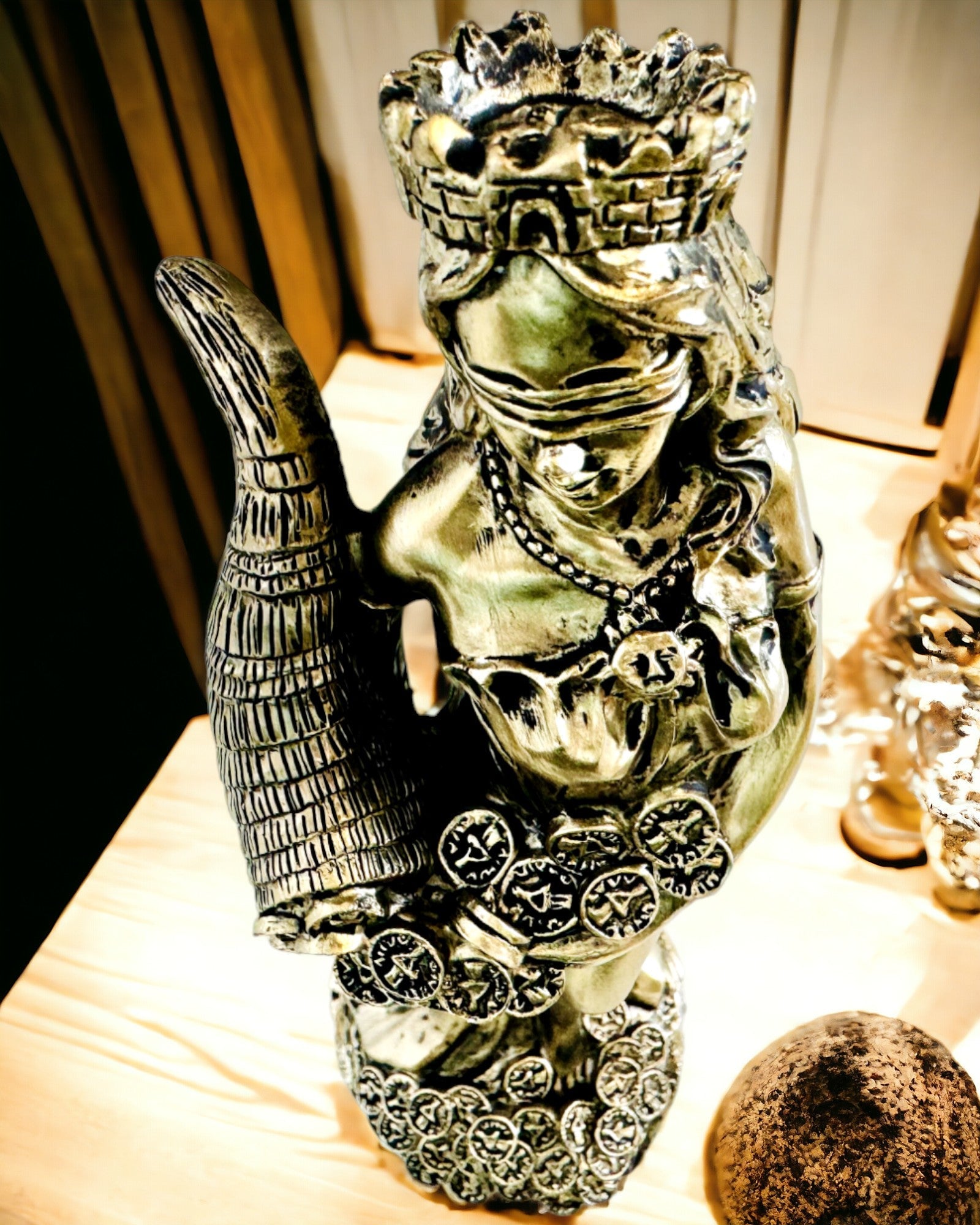 "Estátua da Deusa Abundância" - Estátua Decorativa de Resina da Fortuna para Casa e Escritório