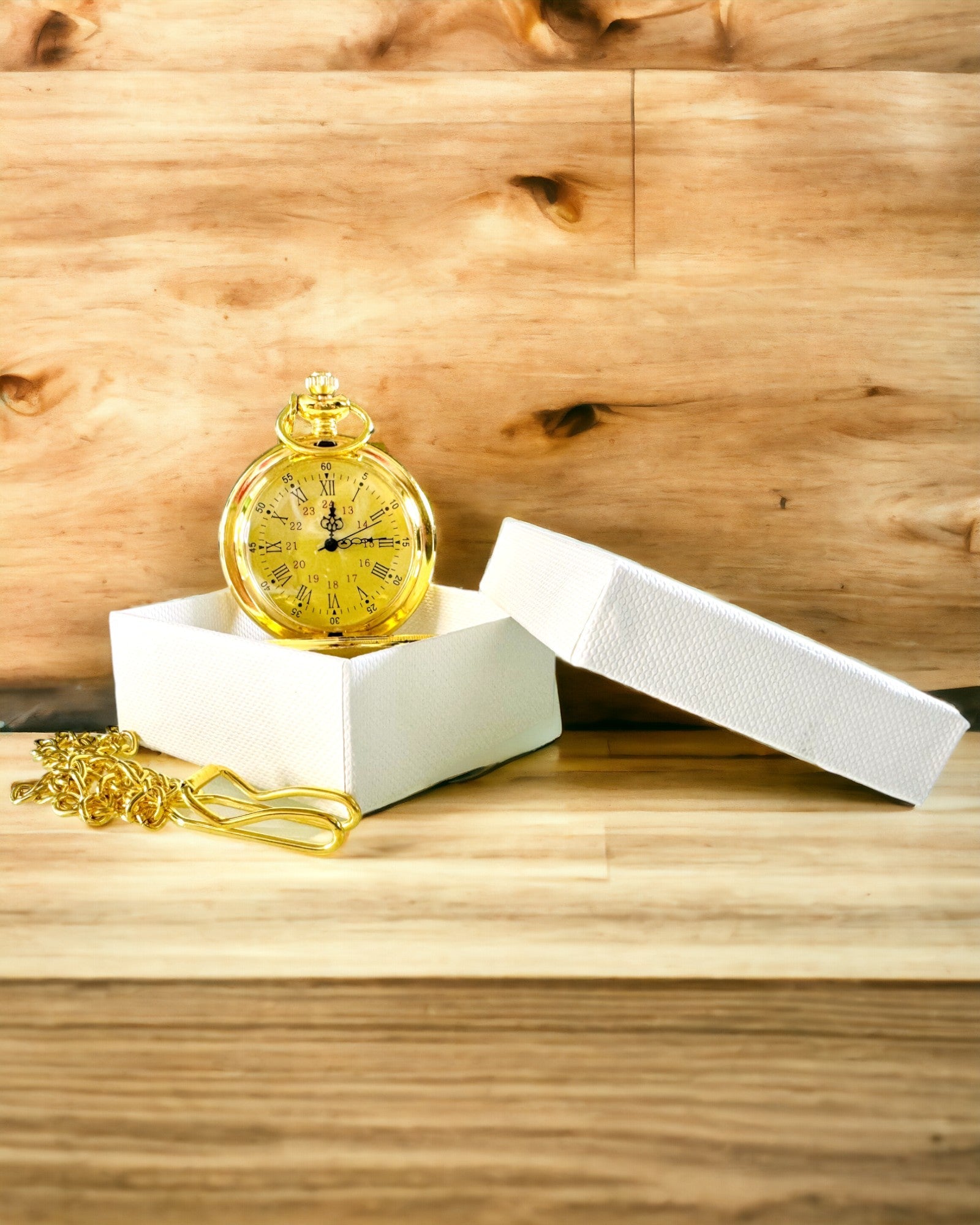 Relógio de Bolso dourado em Estilo Retro com Possibilidade de Gravação