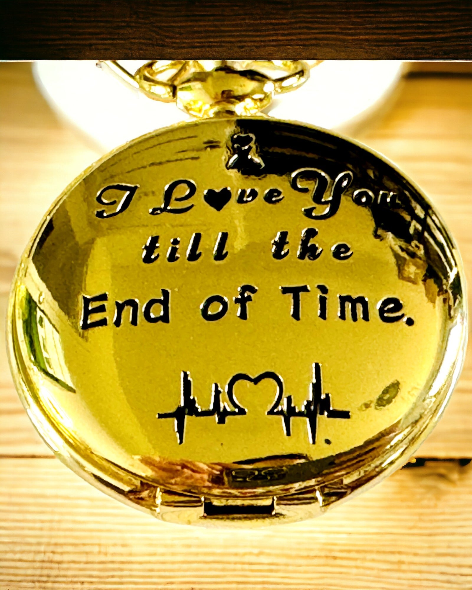 Relógio de Bolso dourado em Estilo Retro com Possibilidade de Gravação