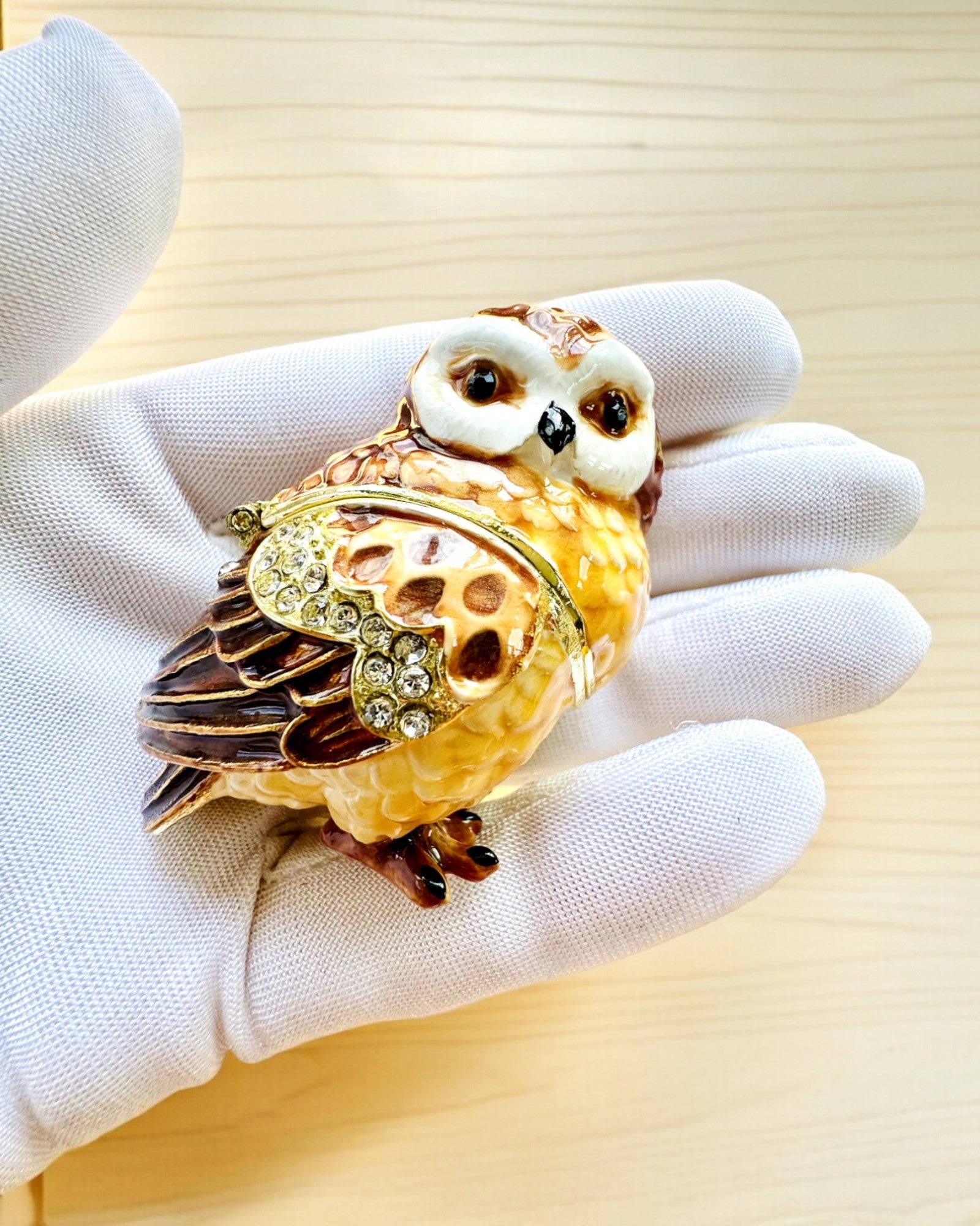 Coruja Encantadora com Cristais - Caixa de Joias com possibilidade de personalização com gravação, presente