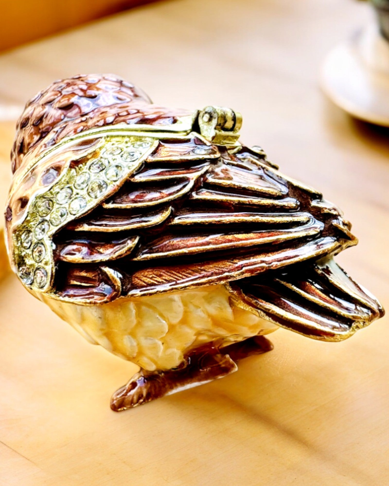 Coruja Encantadora com Cristais - Caixa de Joias com possibilidade de personalização com gravação, presente